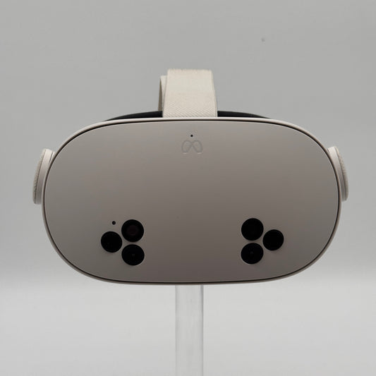 Oculus Quest 3S Video Game System 128GB White - Used