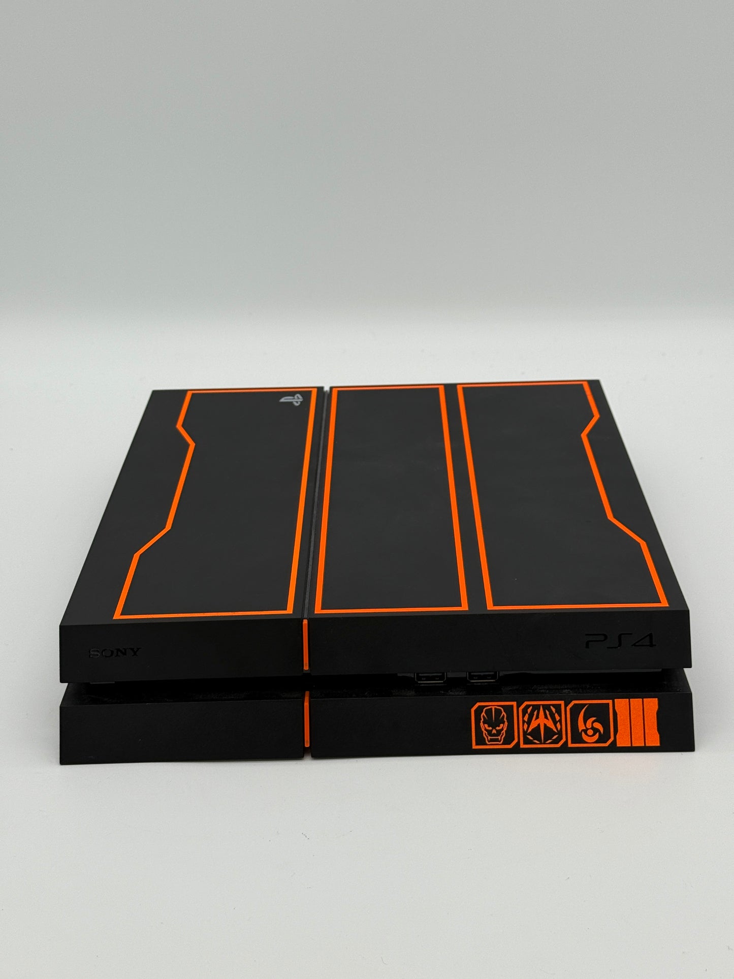 Sony PlayStation 4 COD Black Ops 3 Edition (1215B) - 1TB Video Game System - Used