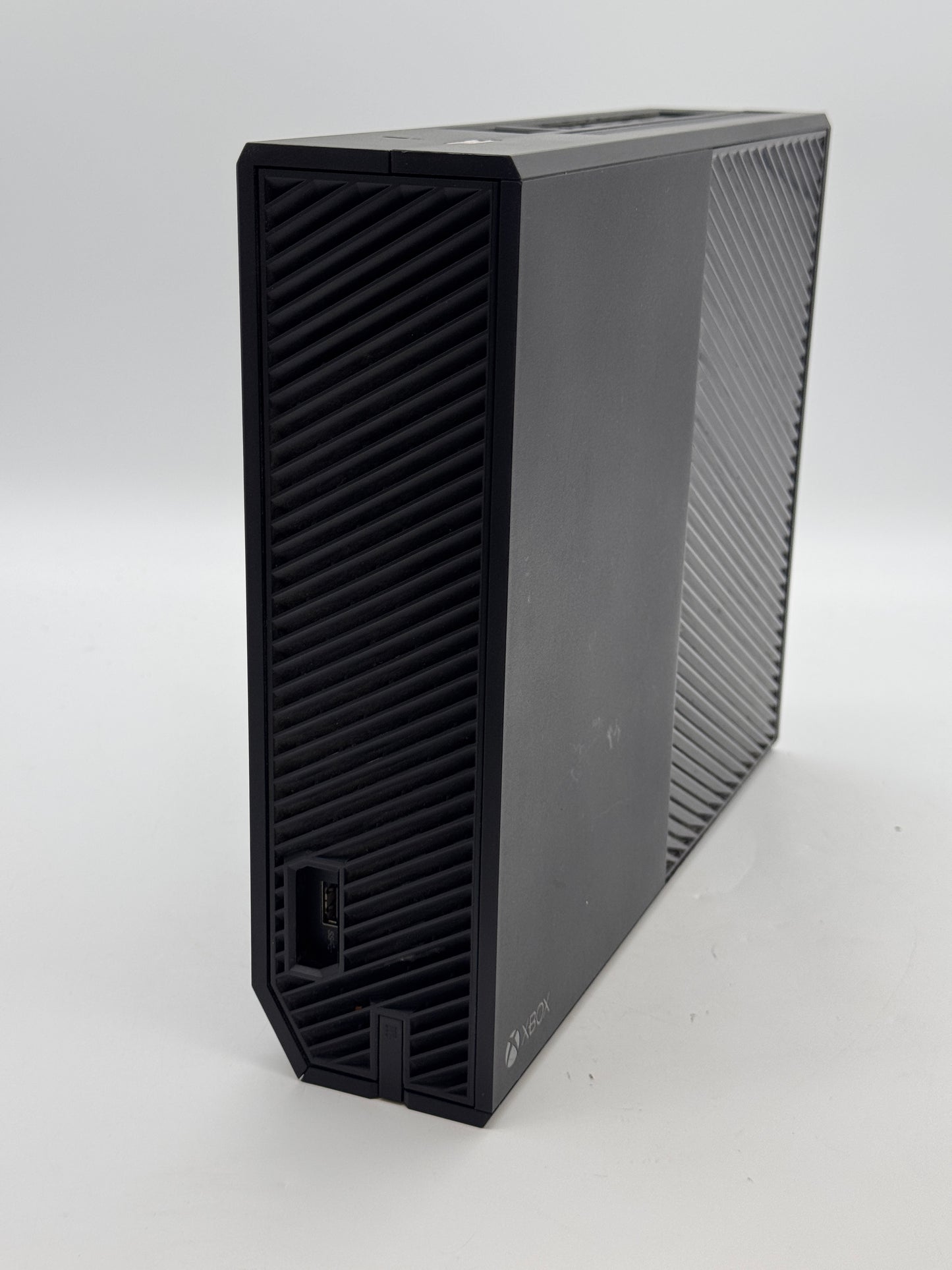 Microsoft Xbox One 1540 500GB Video Game Console