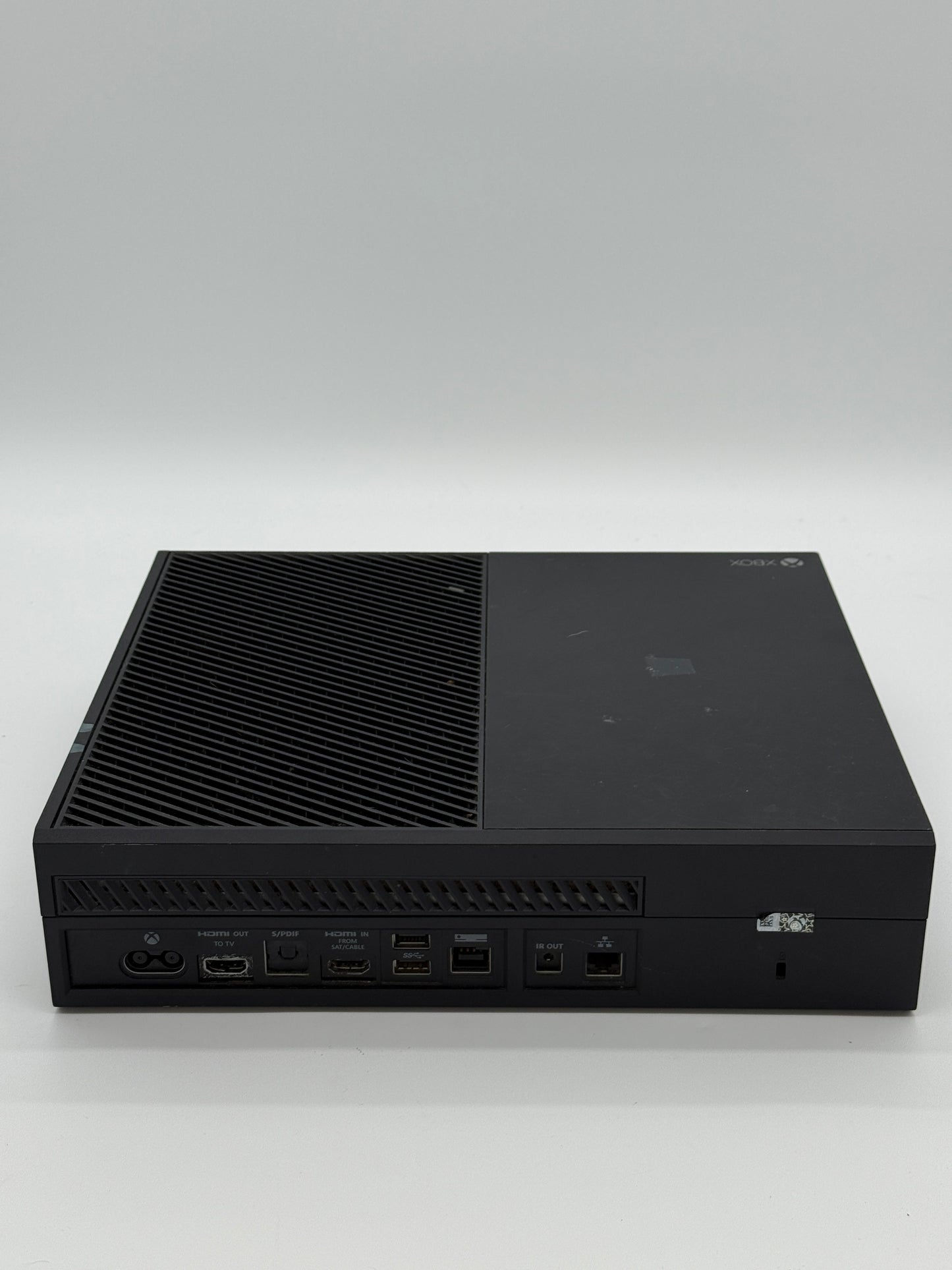 Microsoft Xbox One 2013 (Model 1540) - 500GB - Used - Free Shipping