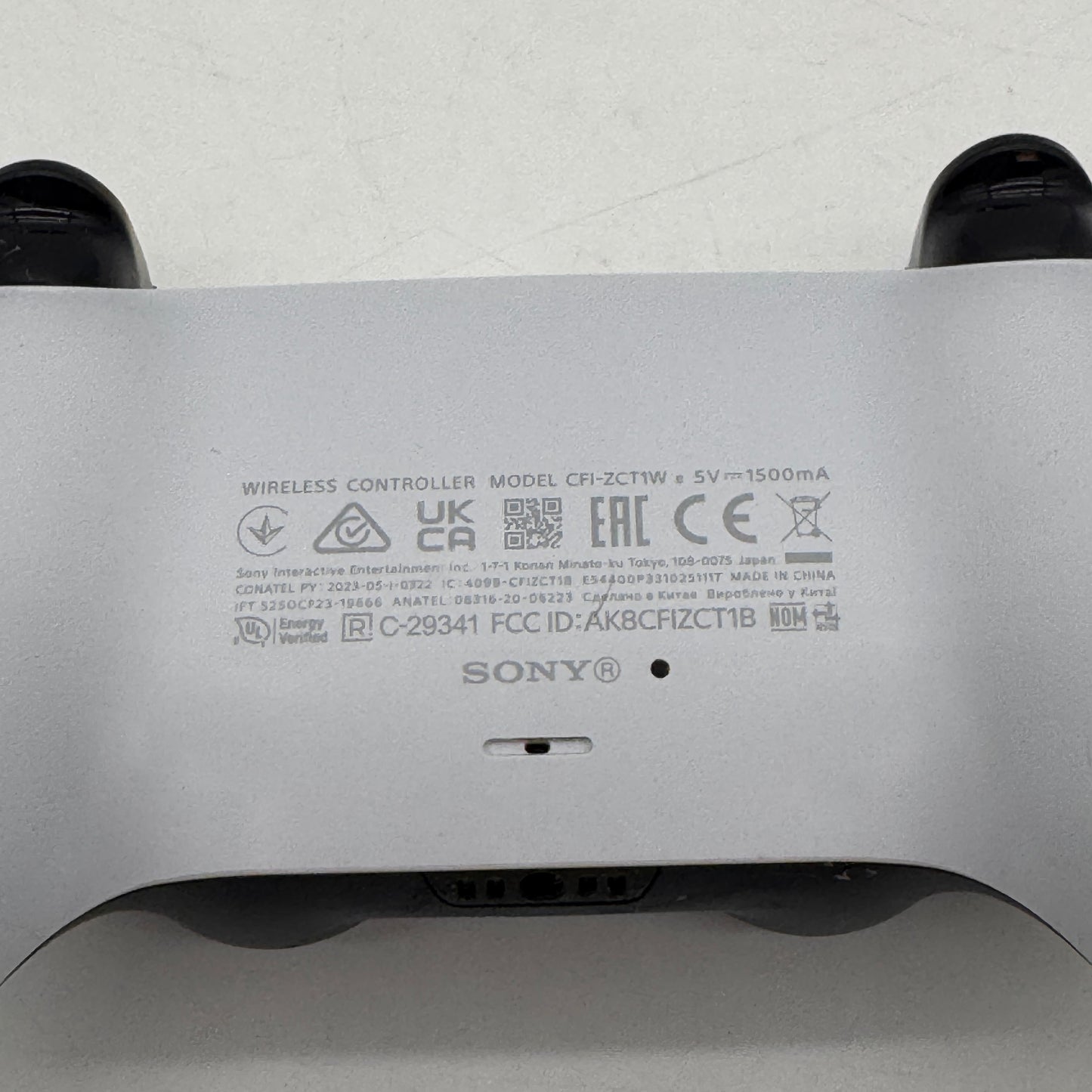 Sony CFI-ZCT1W White & Black PlayStation 5 Dual Sense Wireless Controller