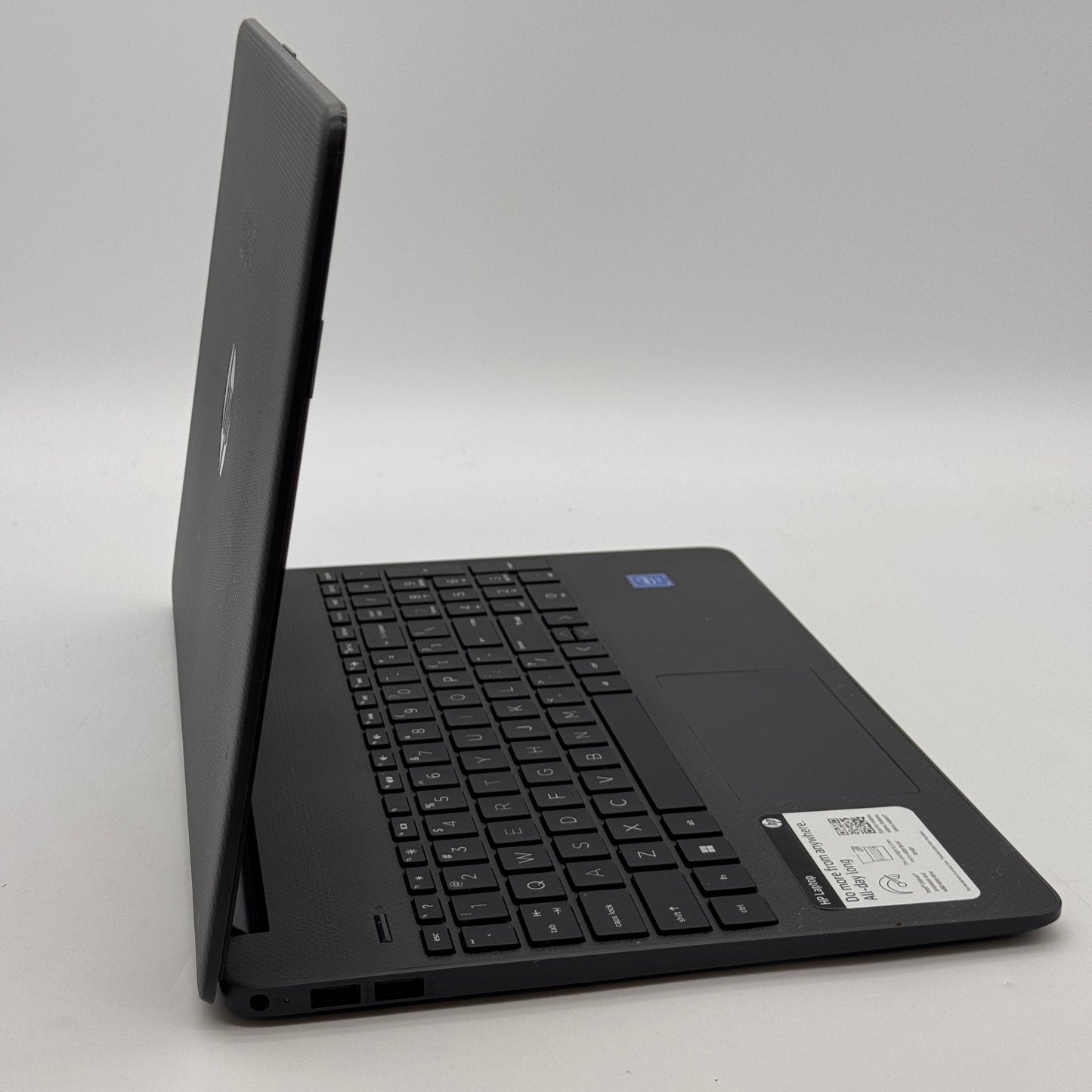 HP 15-dy0708nr Laptop - Broken Gray - 15-inch Intel Celeron, 4GB RAM, 128GB Storage