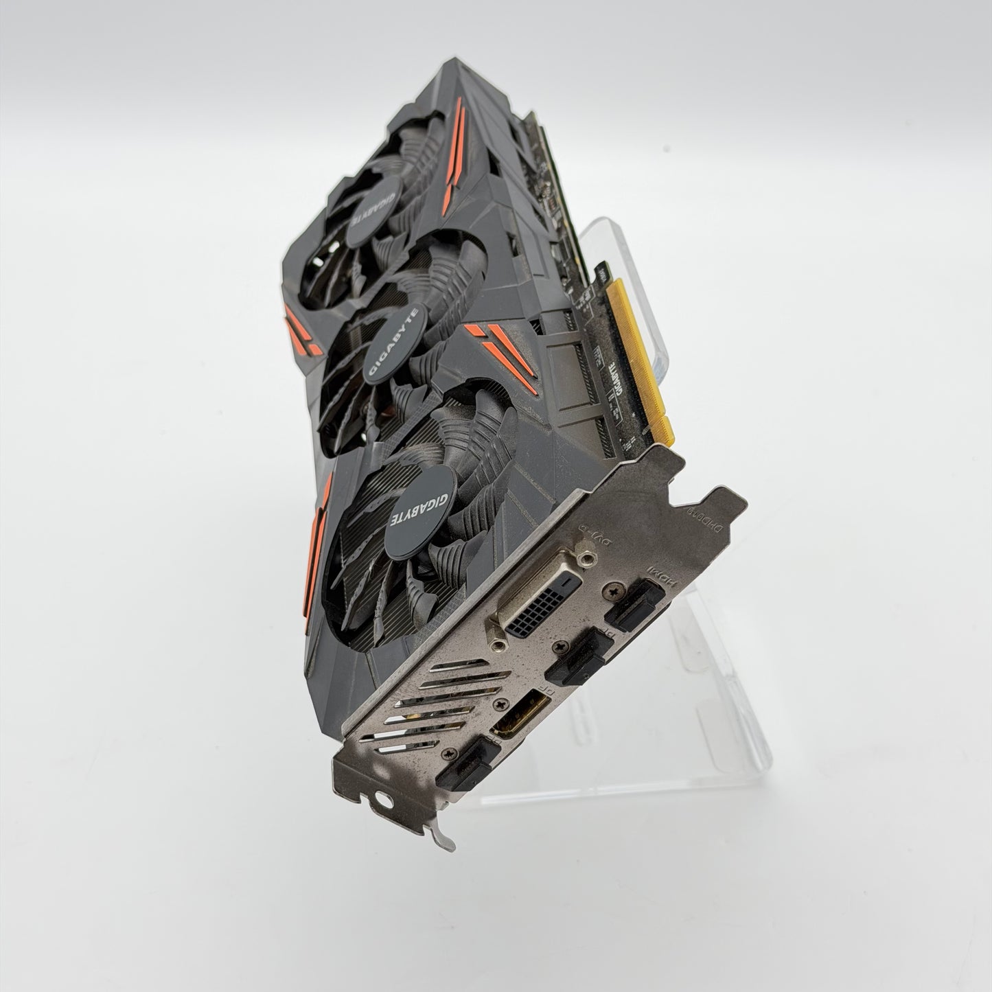 GIGABYTE NVIDIA GeForce GTX 1070 G1 8GB GDDR5 Graphics Card (GV-N1070G1)
