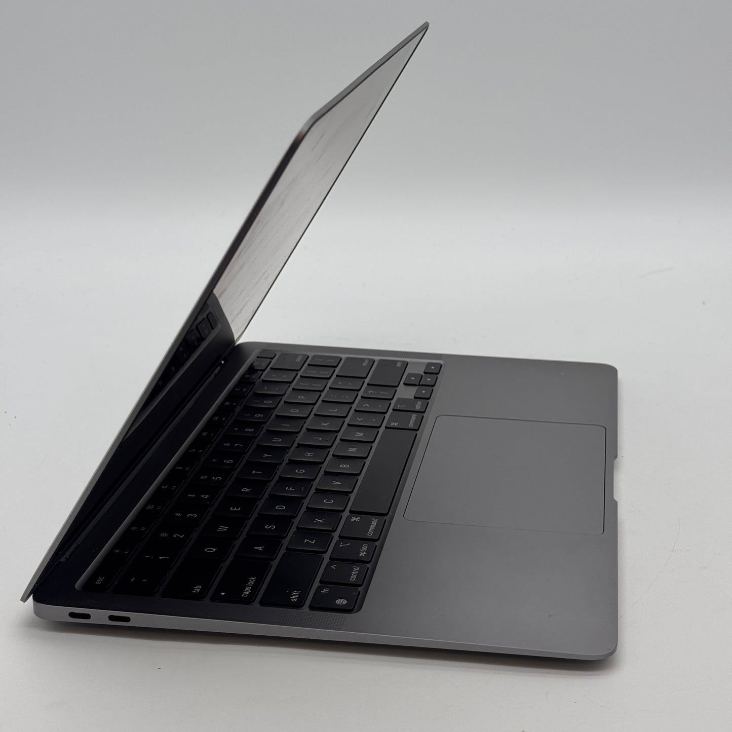 Apple MacBook Air M1 13” 8GB RAM 256GB SSD SpaceGray