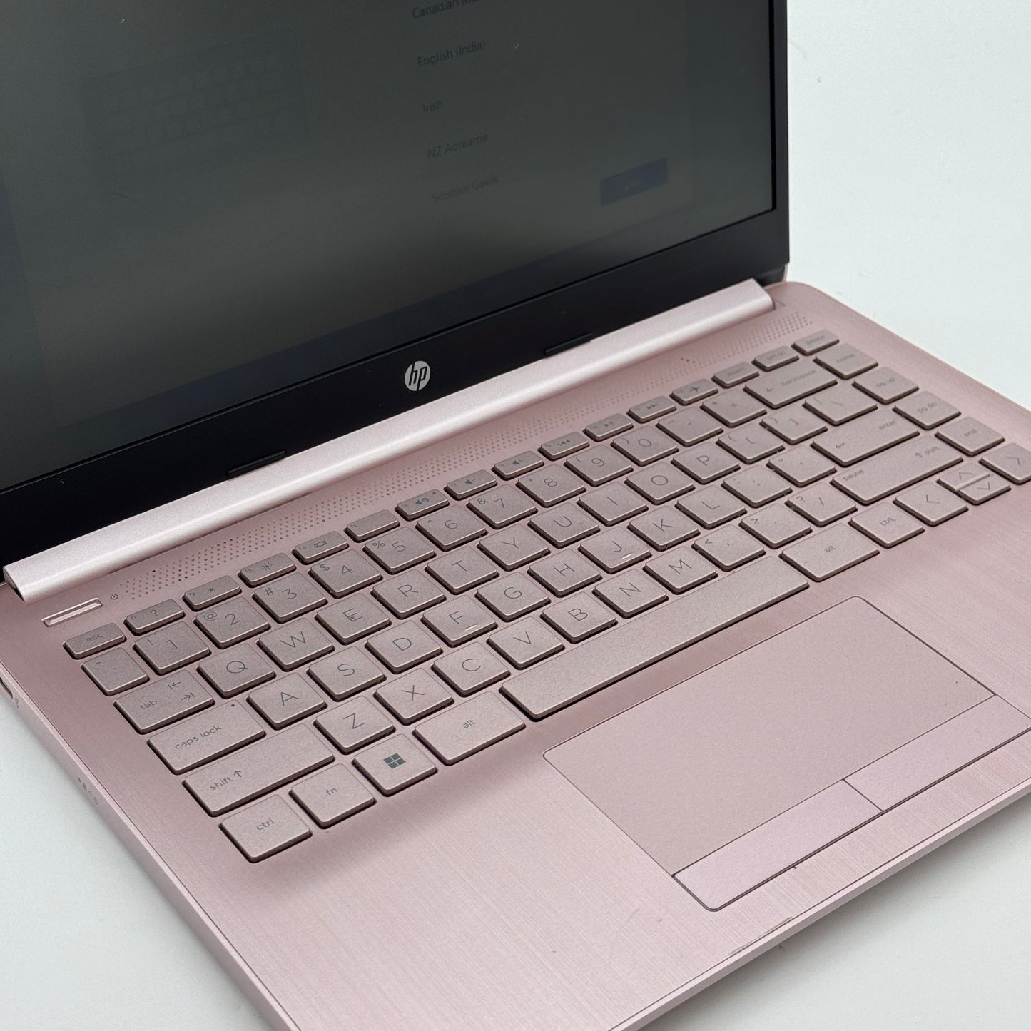 HP 14-cf2112wm 14" (64GB eMMC, Intel Celeron 1.10GHz, 4GB RAM)