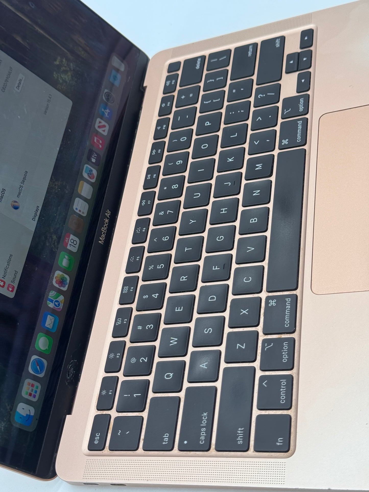Apple MacBook Air 13" Retina A2179 2020 - Broken - Rose Gold