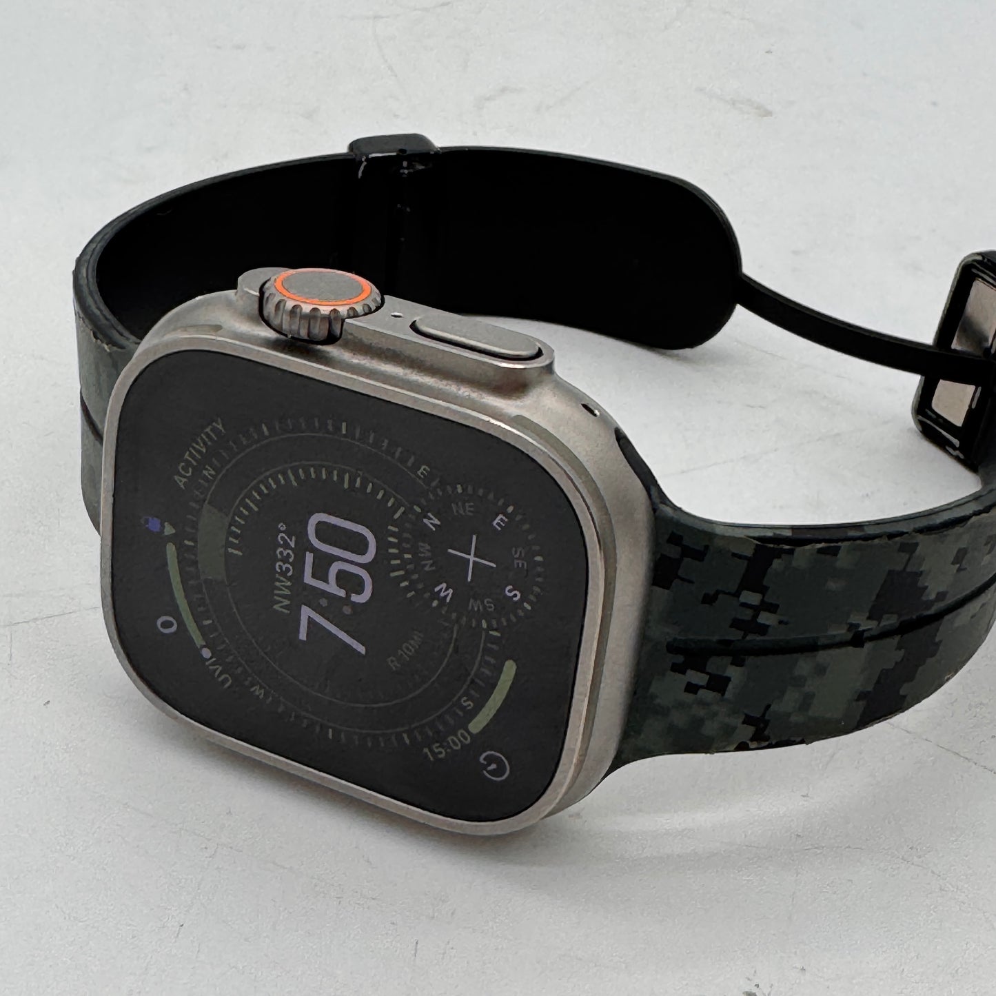 Apple Watch Ultra A2622 49mm Silver Unlocked 2022 Model Used