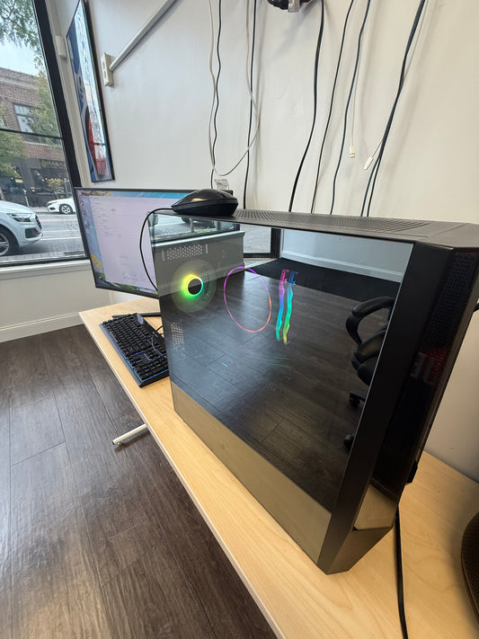 Desktop PC - AMD Ryzen 7, Radeon RX 7800 XT, 32GB RAM, Black