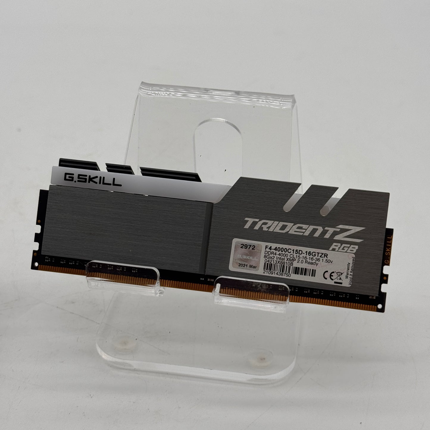 G.Skill TridentZ RGB Series 32GB (2x16GB) RAM DDR4 4000MHz F4-4000C18D-32GTZR