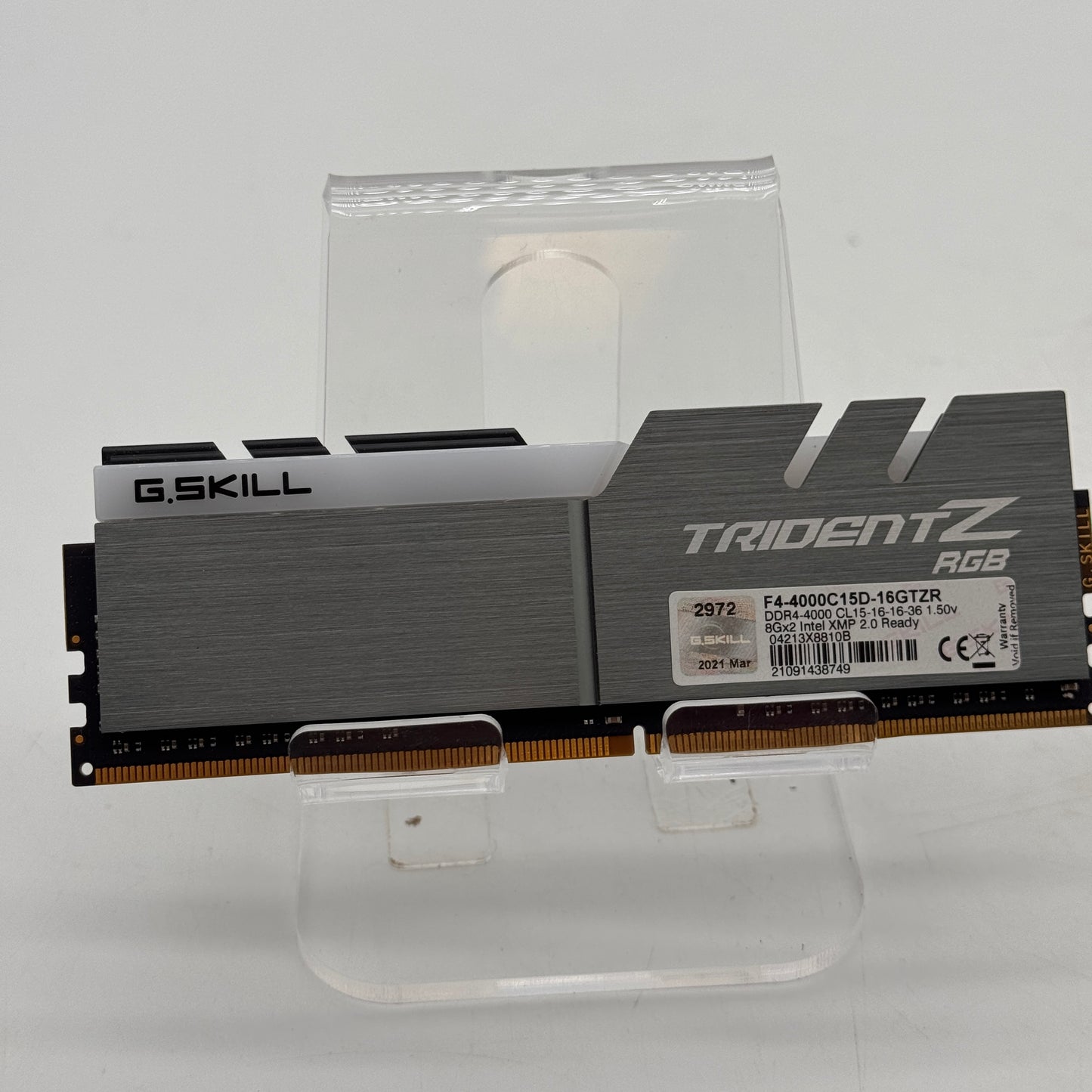G.Skill TridentZ RGB Series 32GB (2x16GB) RAM DDR4 4000MHz F4-4000C18D-32GTZR