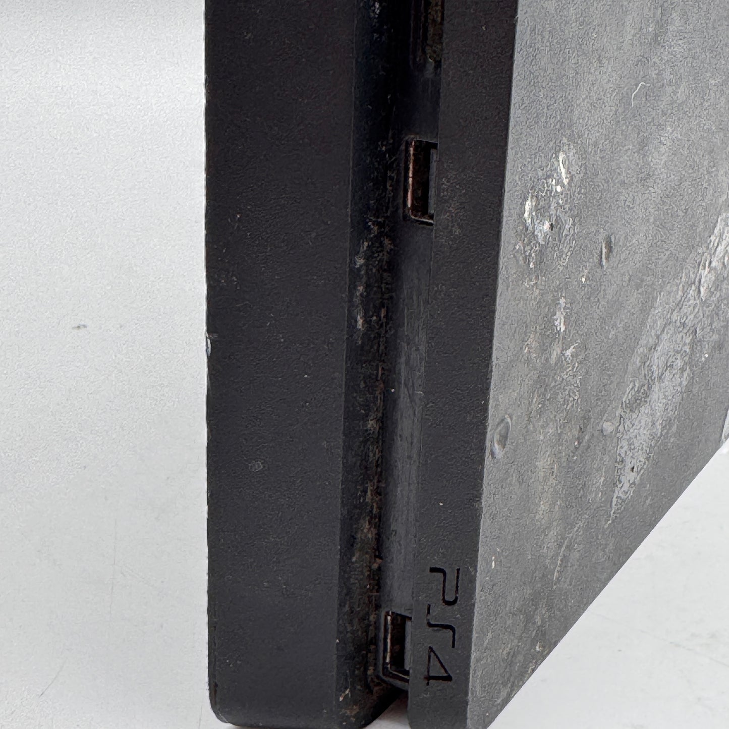 Sony PlayStation 4 Slim (CUH-2215B) Black - BROKEN