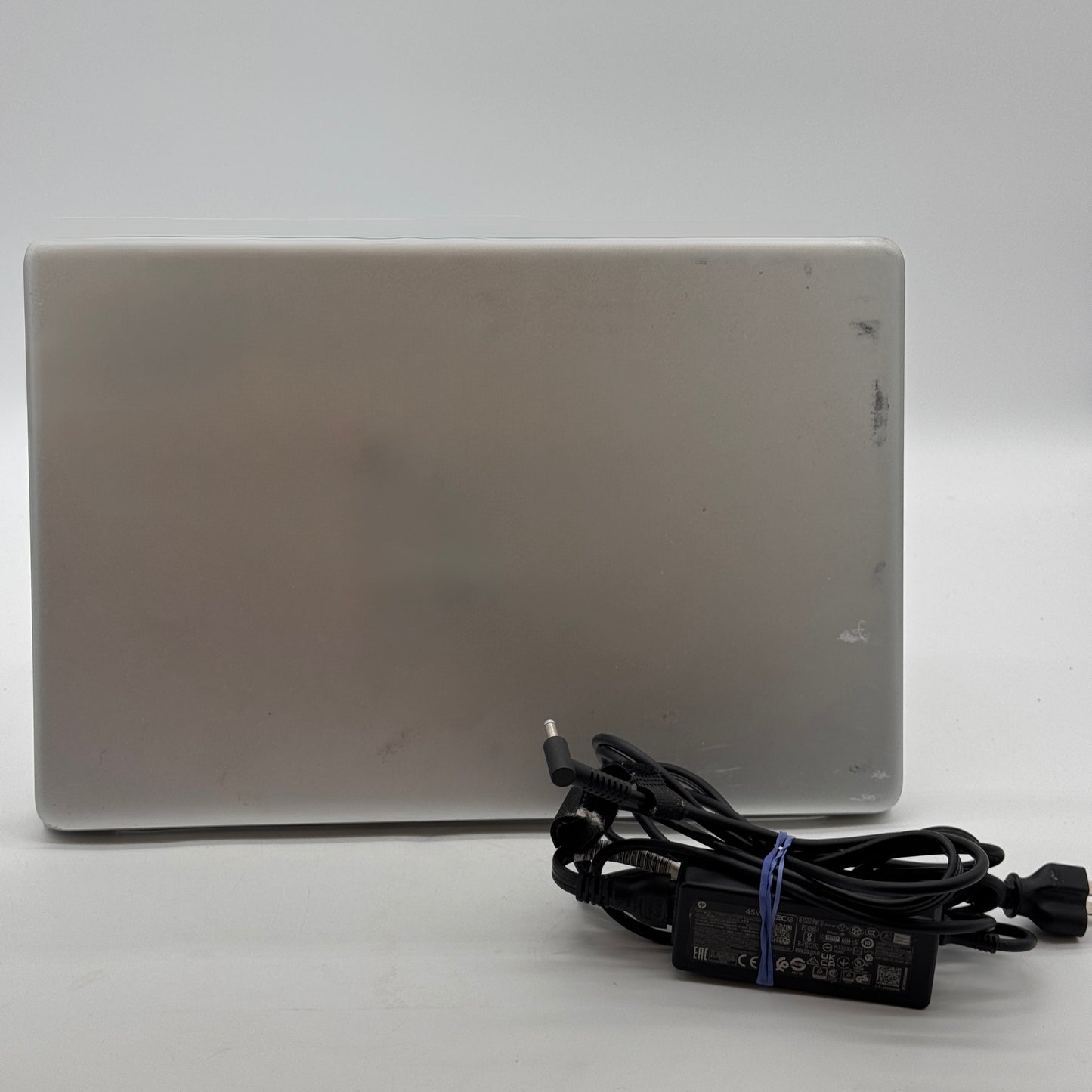 HP 15-EF2033DX 15-inch AMD Ryzen 3 8GB RAM 256GB Gray Laptop