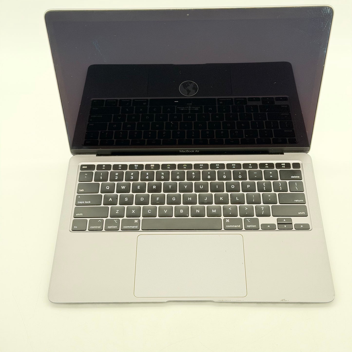 Apple MacBook Air A2179 13" 2020 Space Gray Core i3 8GB 128GB SSD Read