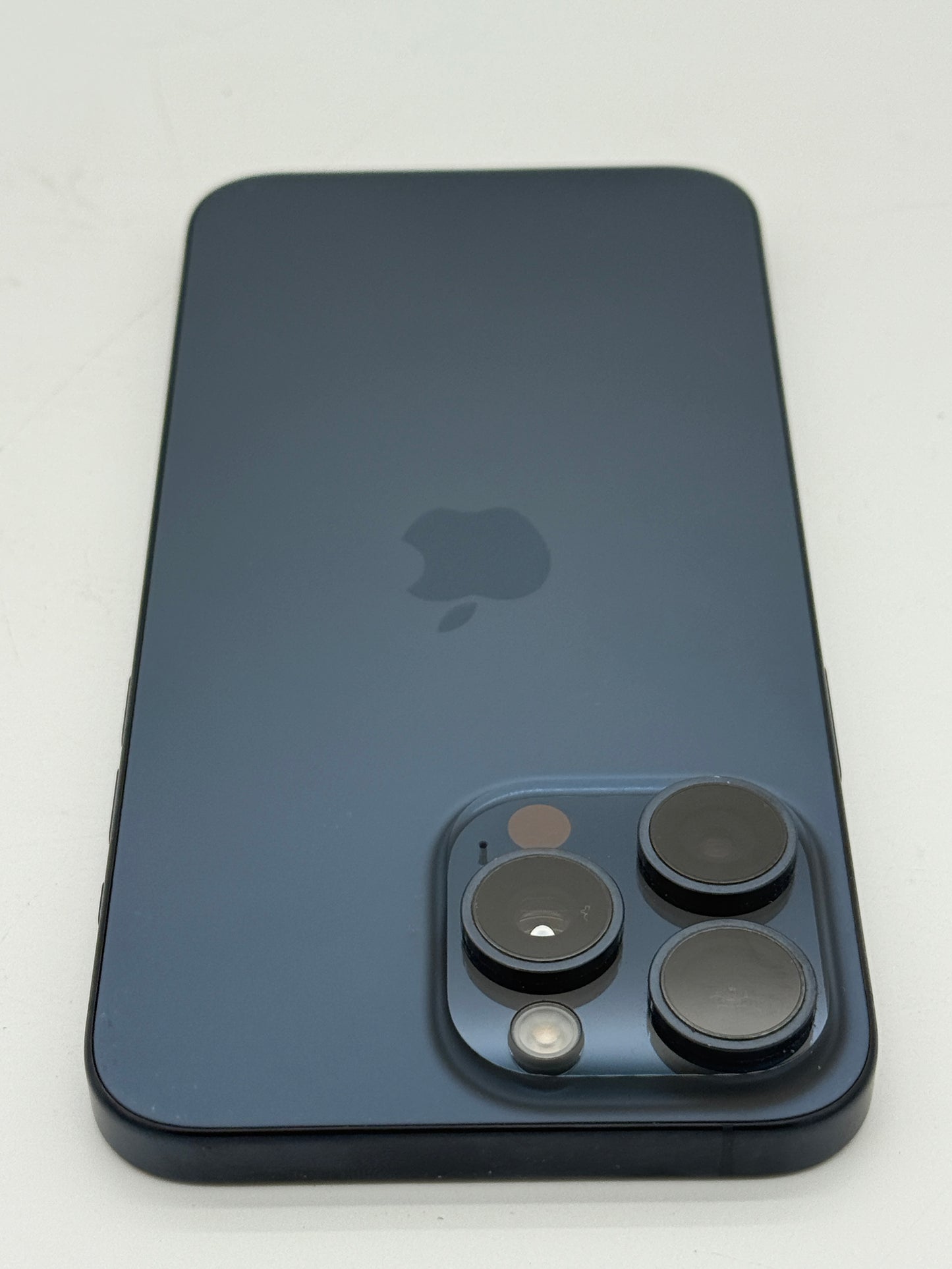Apple iPhone 15 Pro Max - 256GB - Blue - Used - Great Condition (AT&T Locked)
