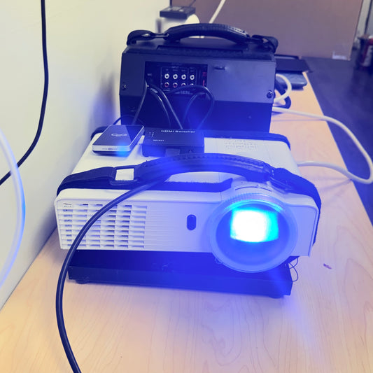 Optoma GT760 Short Throw DLP Projector Home Theater w/ Amp Speaker HDMI Adapters