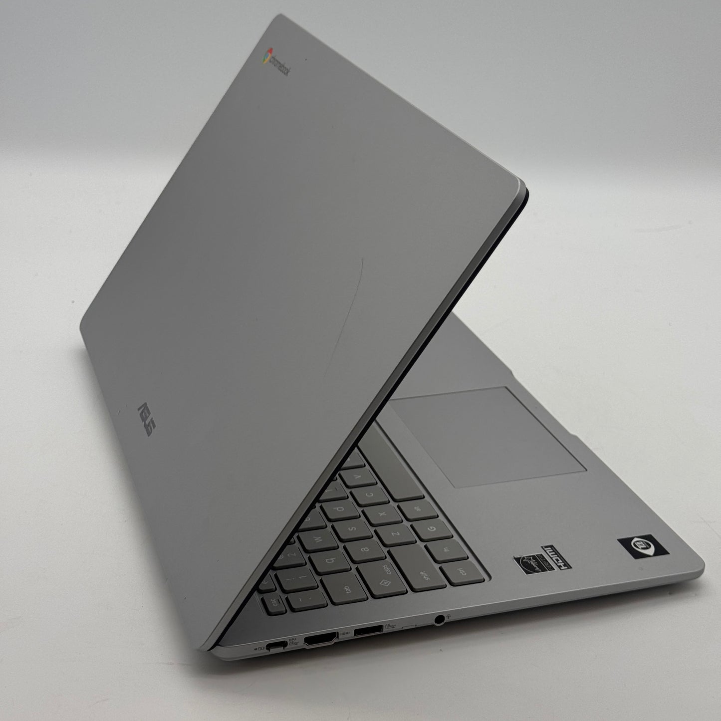 Asus Chromebook CX1505CKA 16 Inch Intel Celeron 4GB RAM 128GB Gray Used