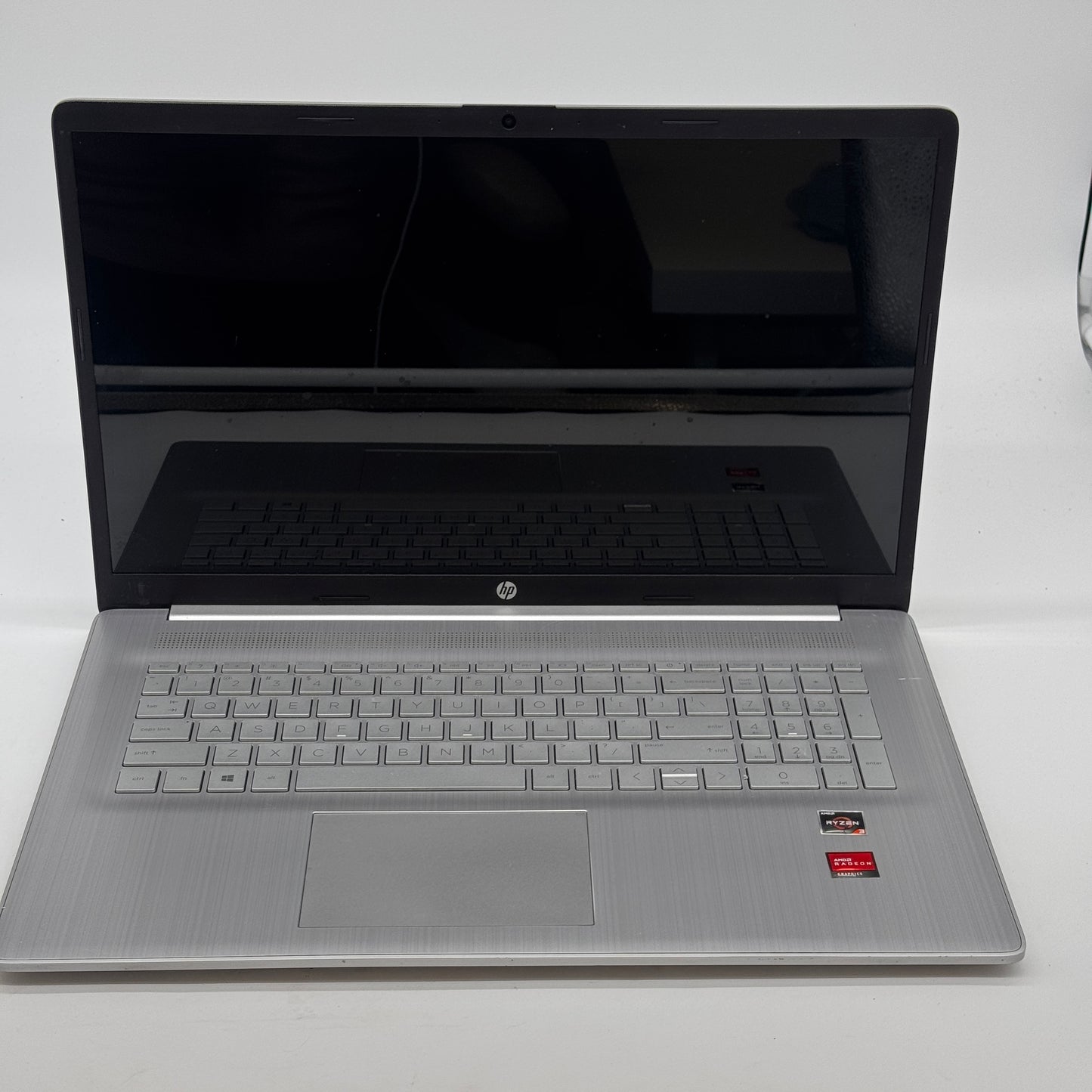 HP Laptop 17-cp0056nr 17-inch - Gray - AMD Ryzen 3 - 8GB RAM - 256GB