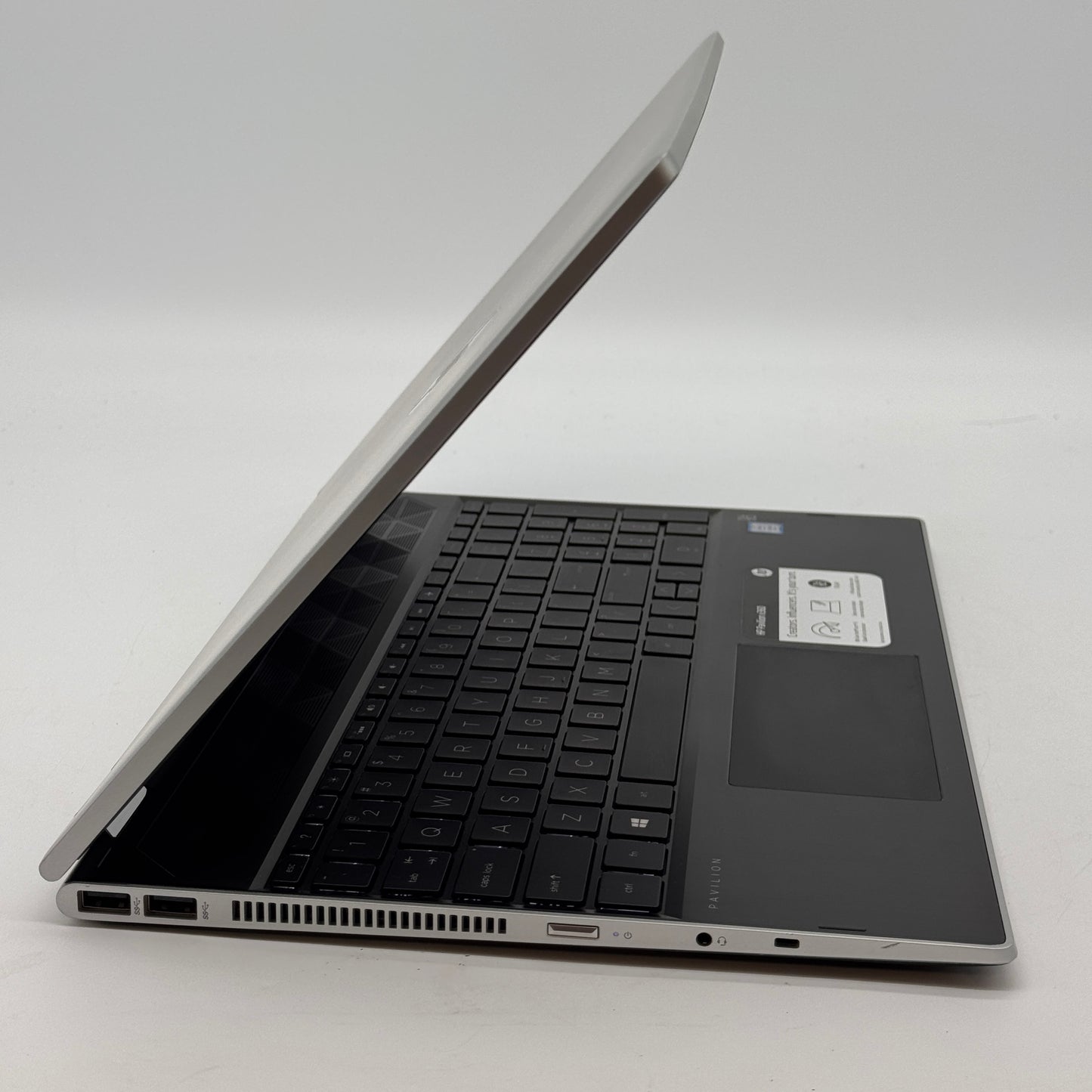 HP Pavilion x360 15-inch 15-cr0035nr i5 8th Gen 8GB RAM 1TB Silver Laptop