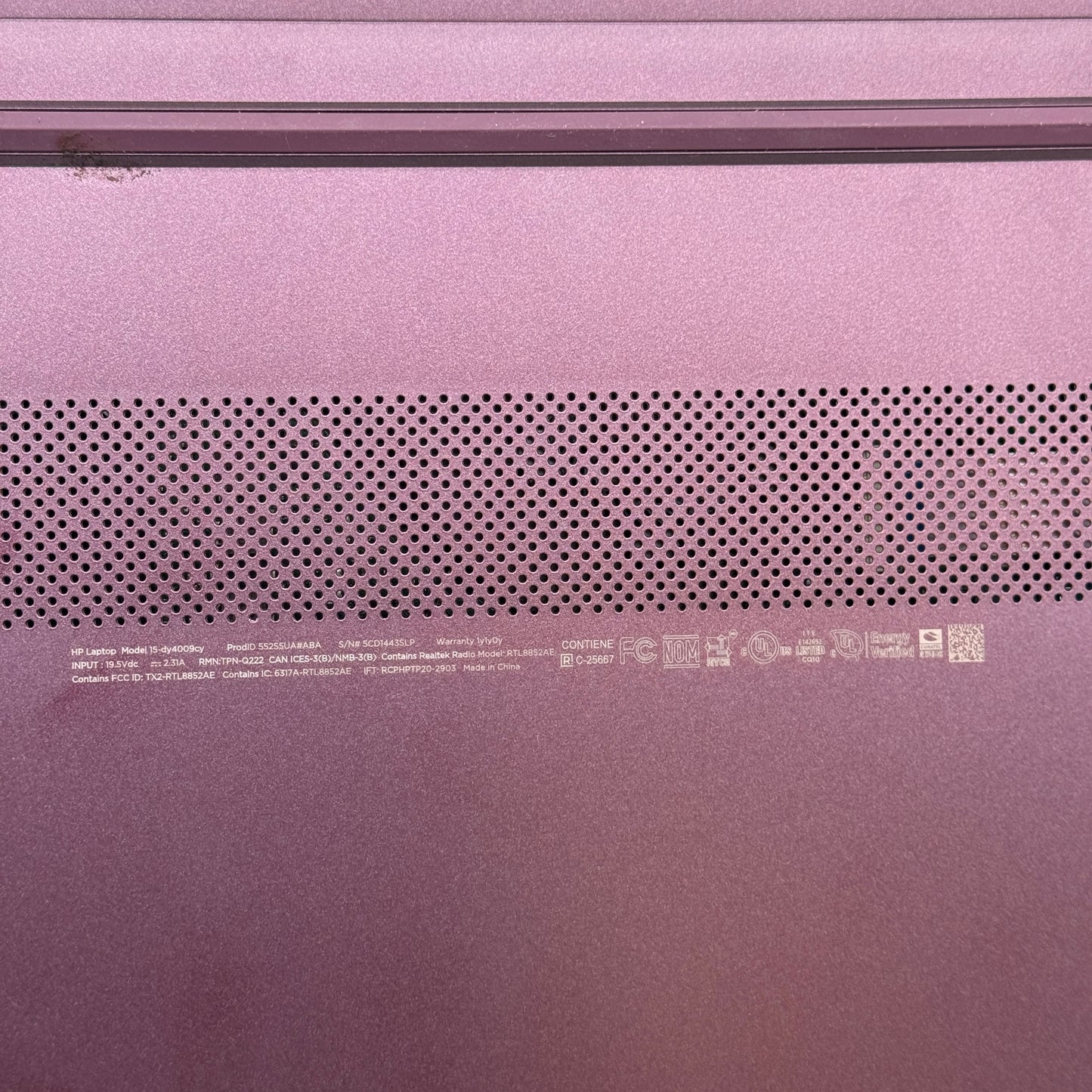 HP Laptop 15-dy4009cy - Used - A, 15-inch, Core i5, 12GB RAM, 512GB, Red - NEEDS NEW OS