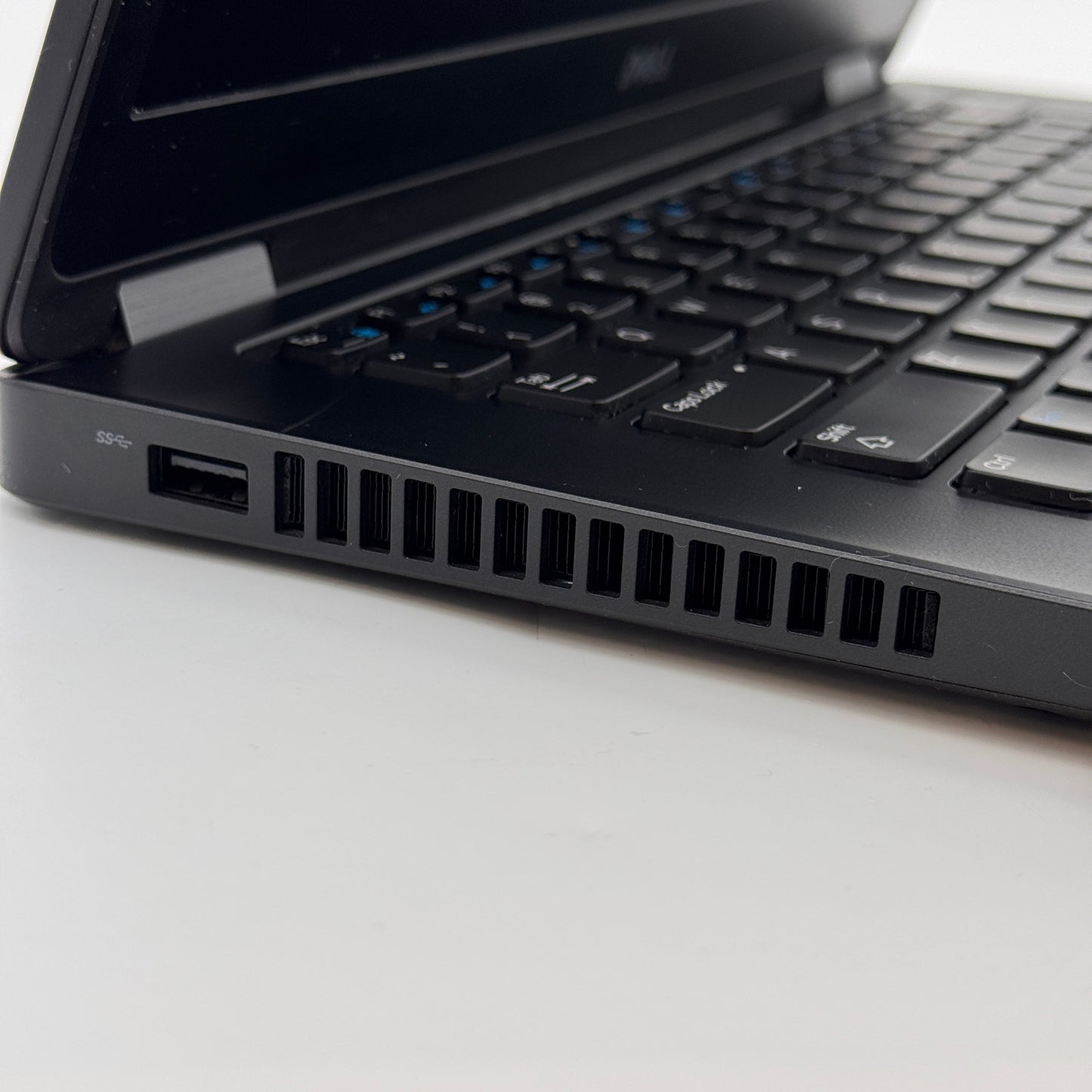 Dell Latitude E5470 14-inch Core i5 16GB RAM 256GB Black Laptop