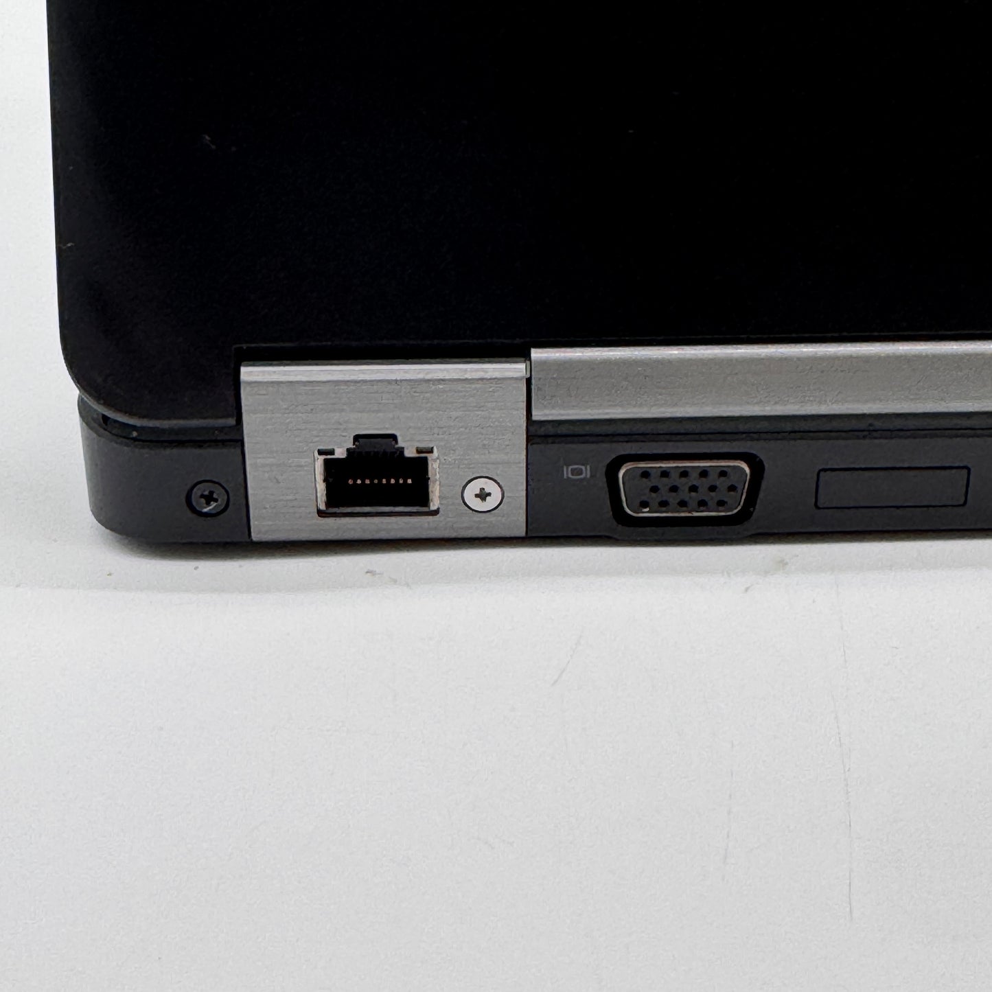 Dell Latitude E5470 14-inch Core i5 16GB RAM 256GB Black Laptop