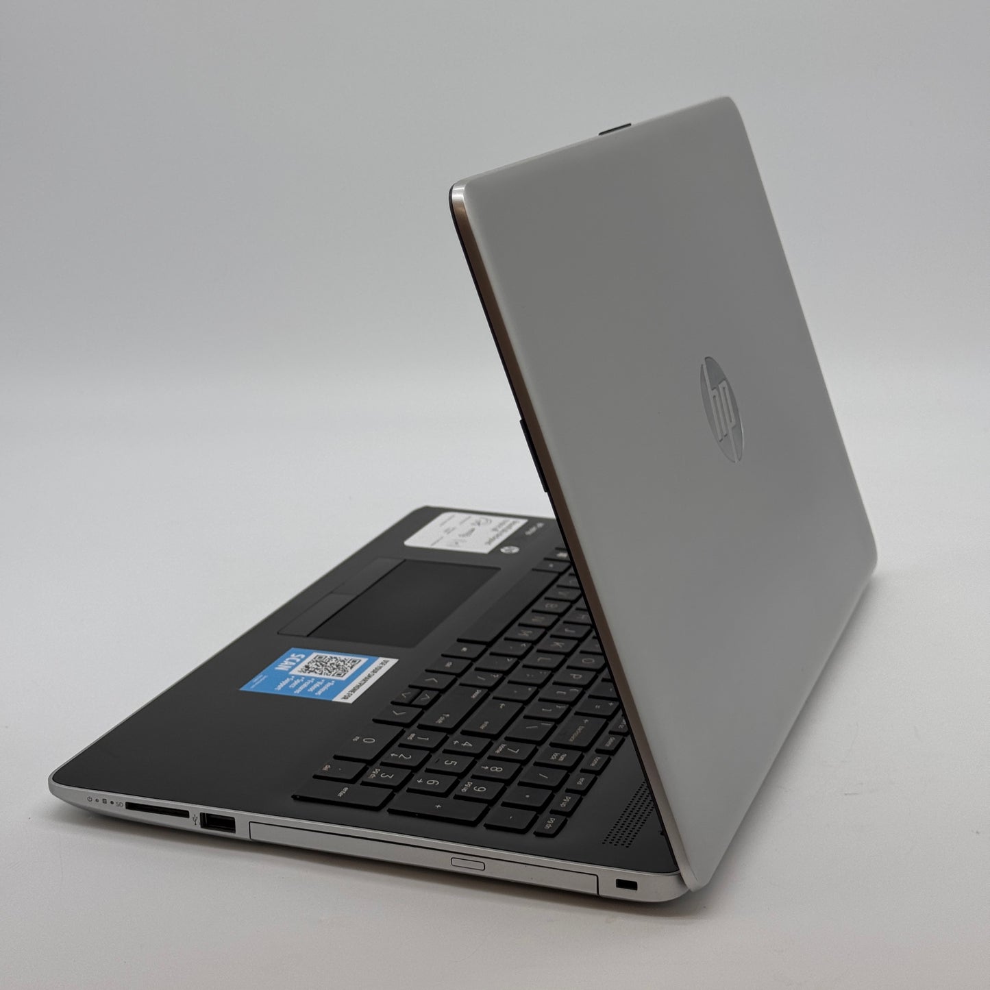 HP Laptop 15-db0031nr 15-inch AMD A9 4GB RAM 1TB Hard Drive