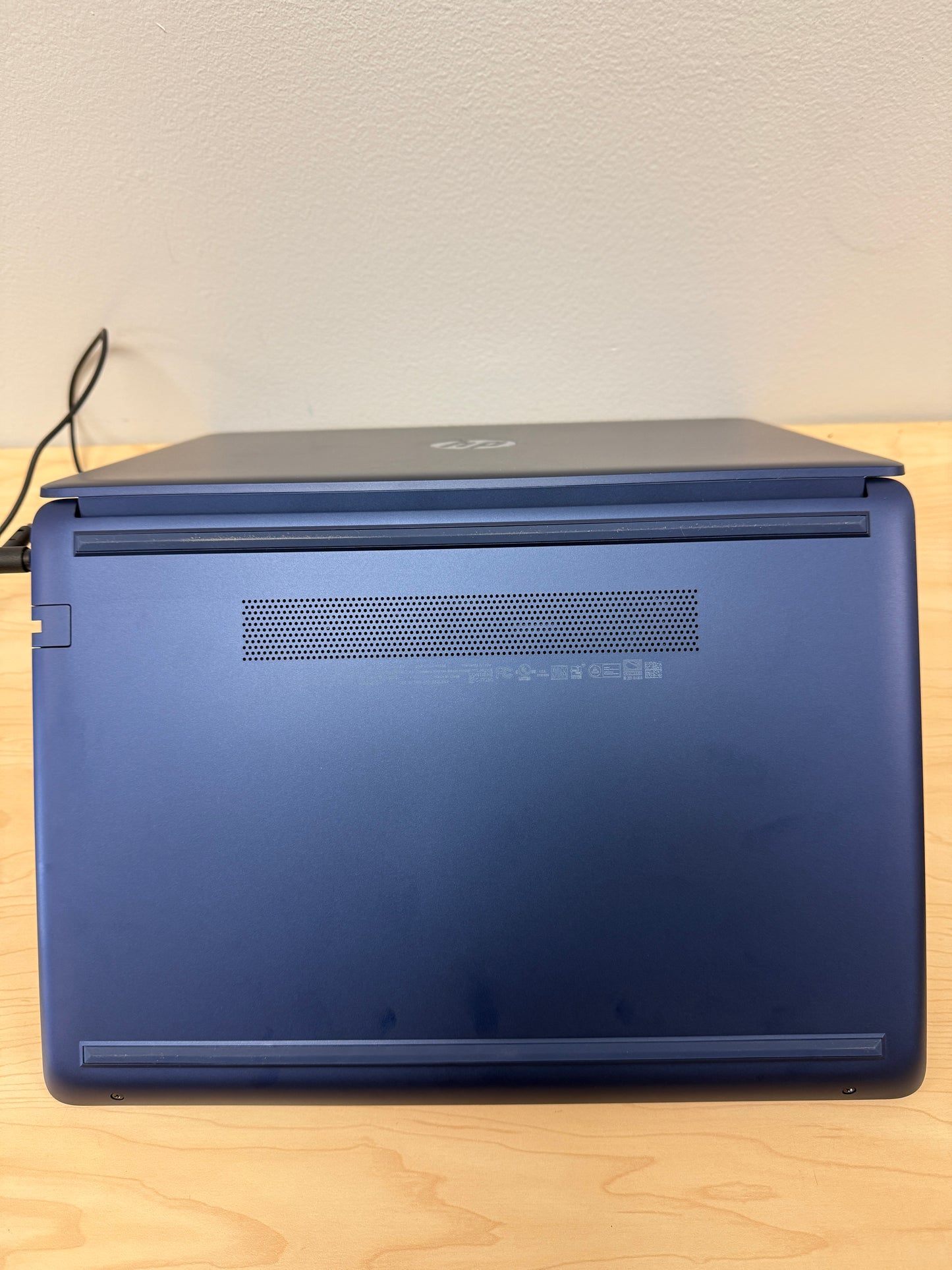 HP 14-cf2111wm Blue Laptop - Intel Celeron, 4GB RAM, 64GB Storage - Excellent Condition