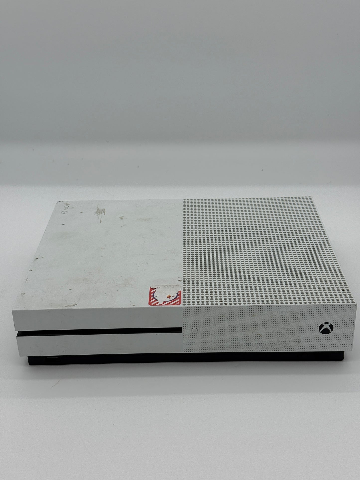 Microsoft Xbox One S 1TB Video Game System - Used - Fair Condition - White