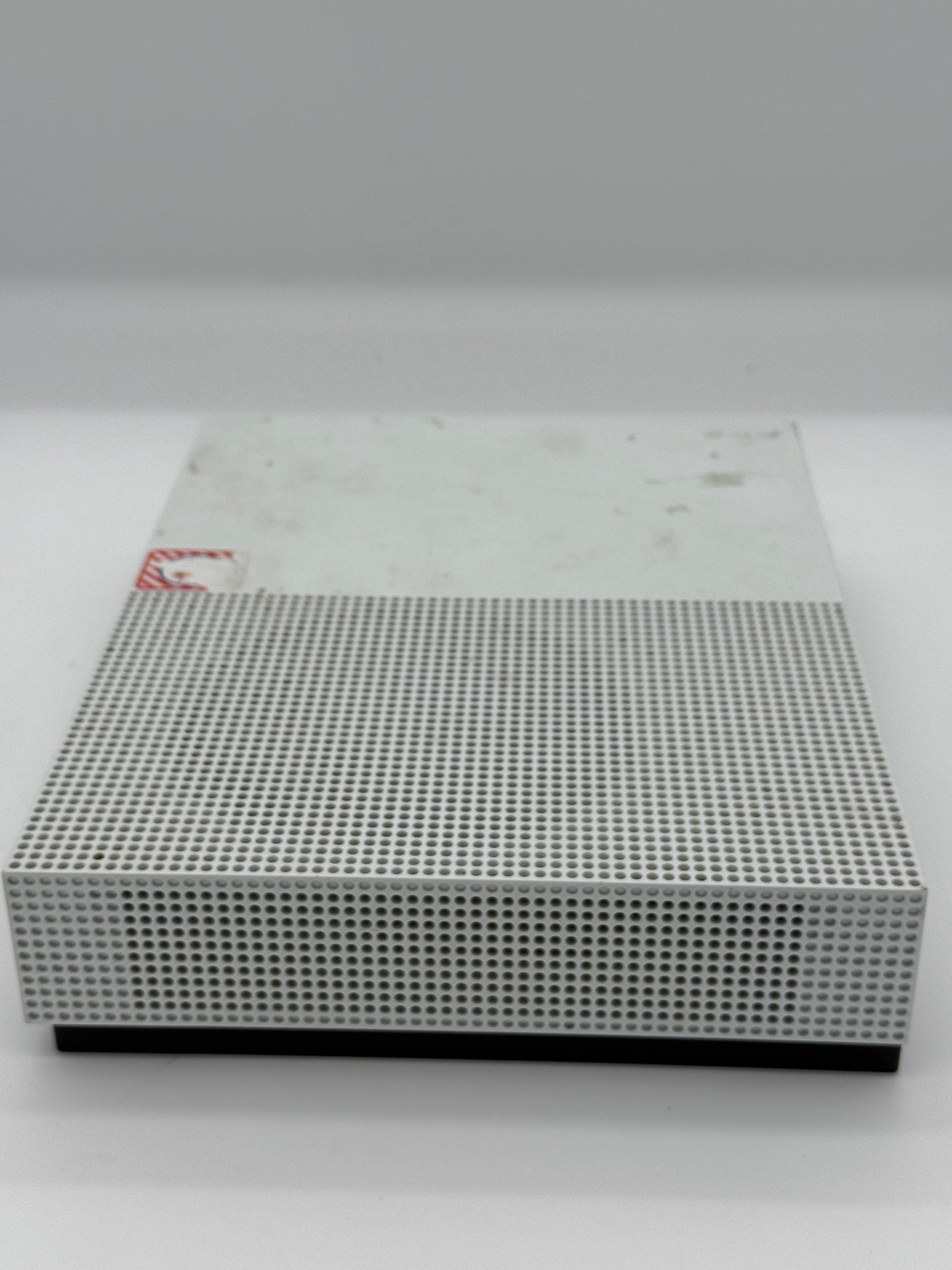 Microsoft Xbox One S 1TB Video Game System - Used - Fair Condition - White