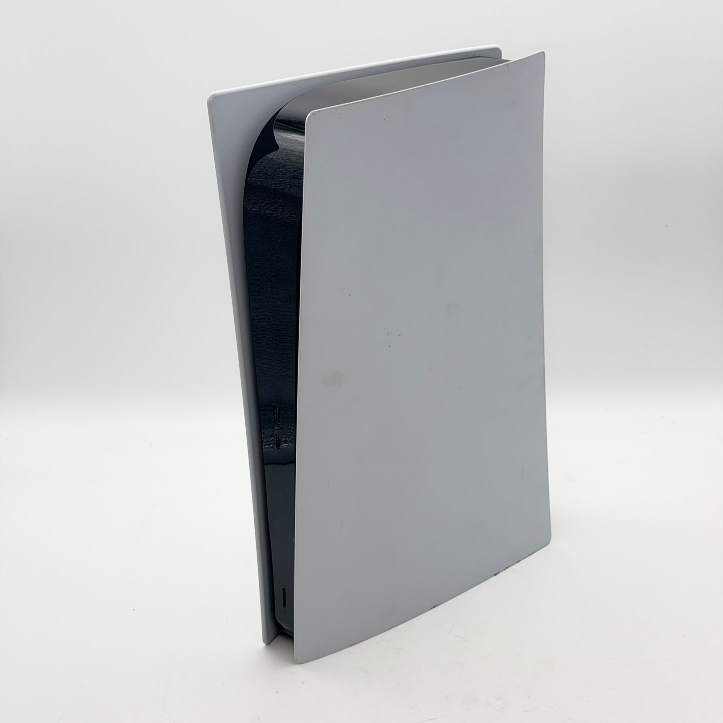 Sony PlayStation 5 Digital Edition CFI-1215B Used - Excellent Condition