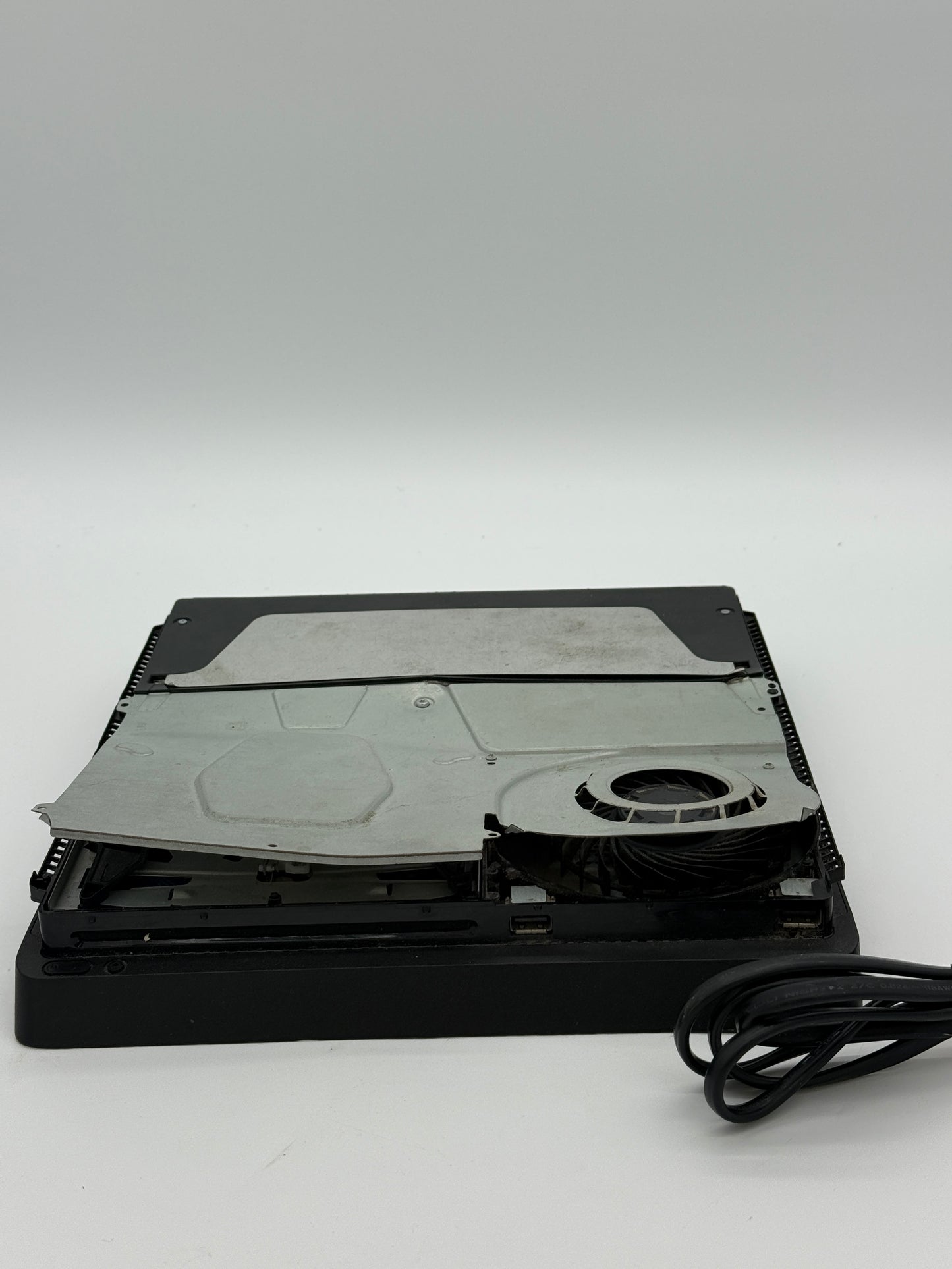 Sony CUH-2215B PS4 Slim 1TB Video Game System - Black, Broken Condition