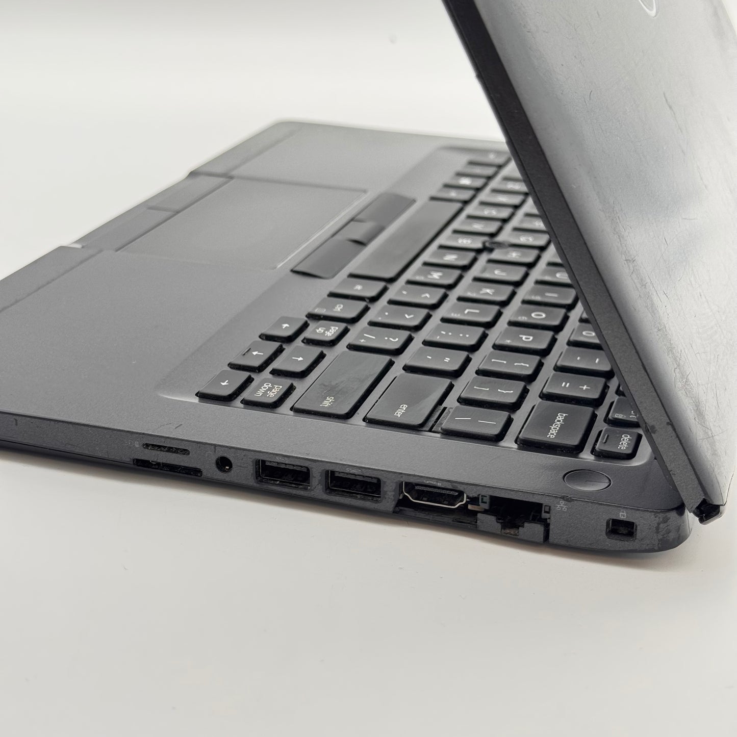 Dell Latitude 5400 14-inch Core i5 16GB RAM 256GB Gray Laptop