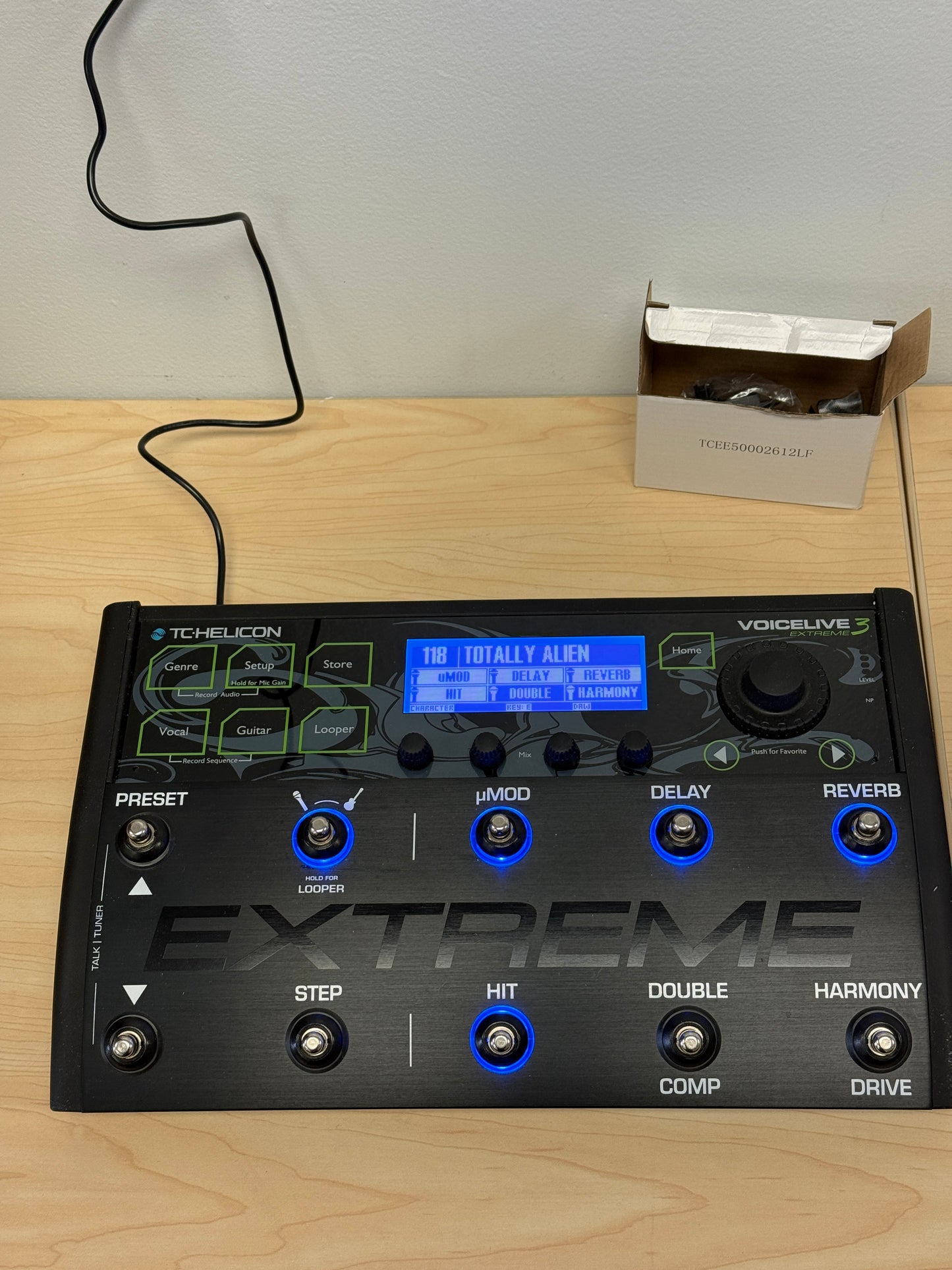 TC Helicon Voicelive Extreme 3 DJ Equipment - Used with Box - Multi-Colored