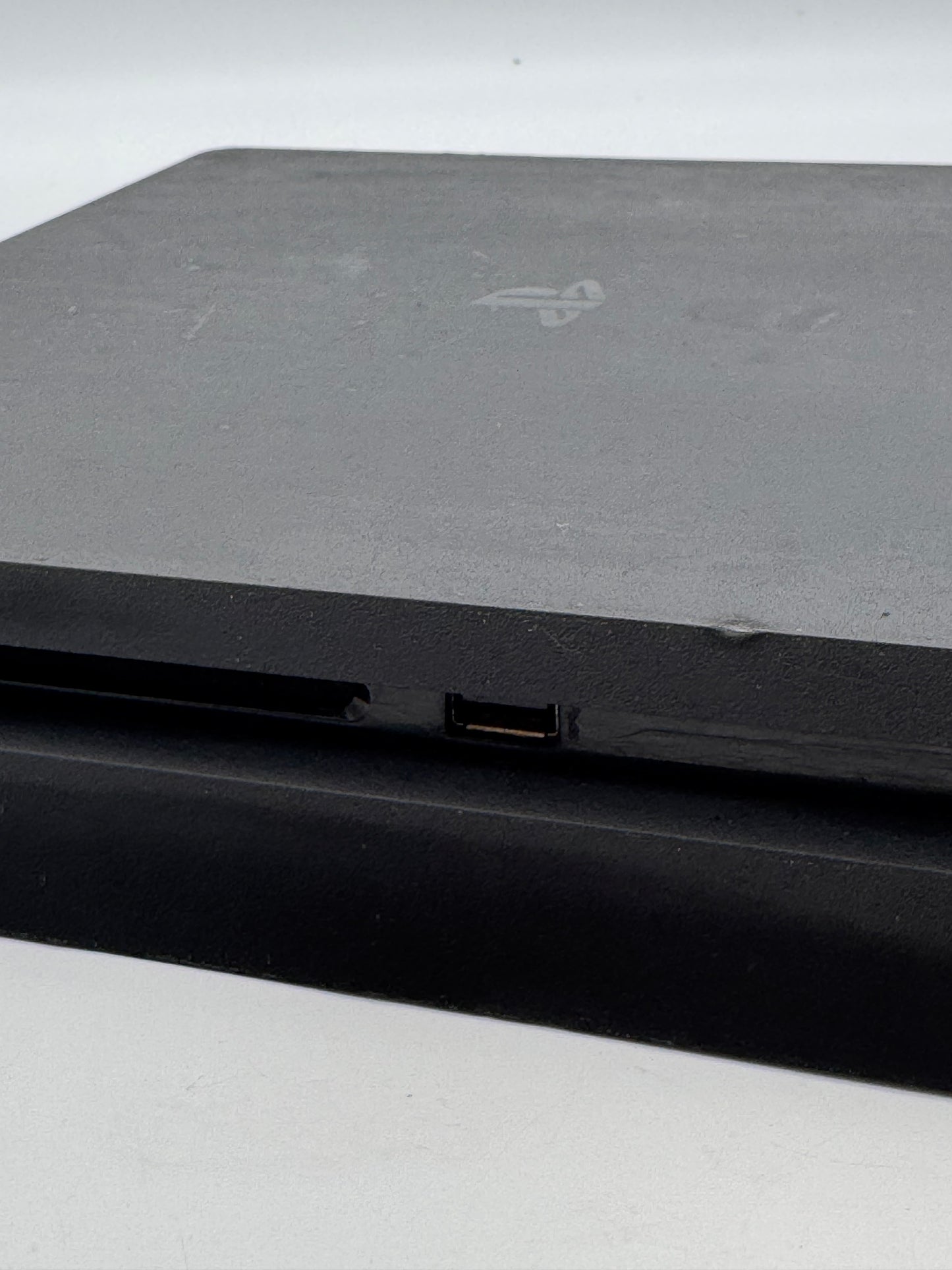 Sony PlayStation 4 Slim CUH-2215B 1TB Black Console with Controller