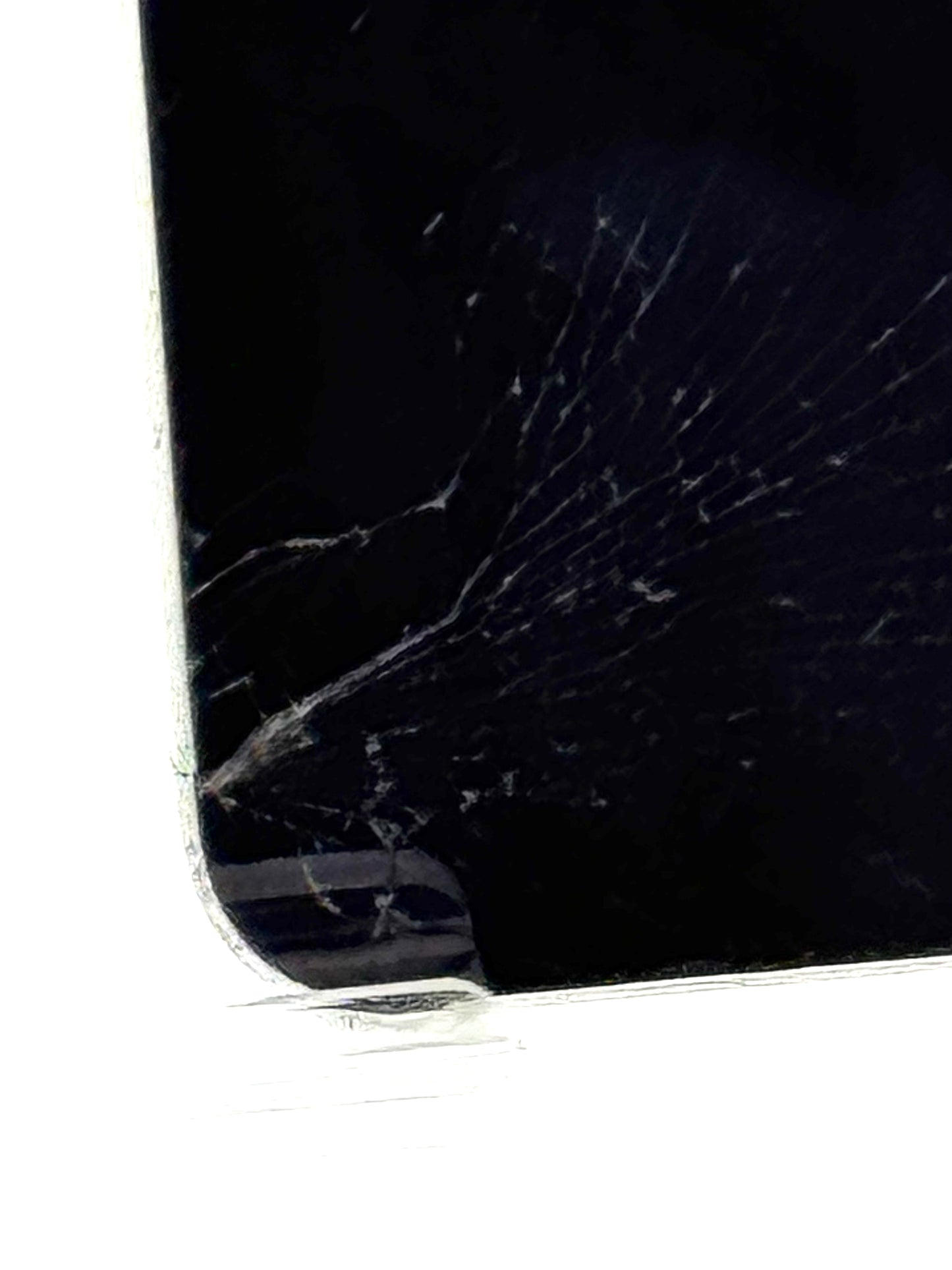 Apple iPhone 12 - Green - Broken Condition