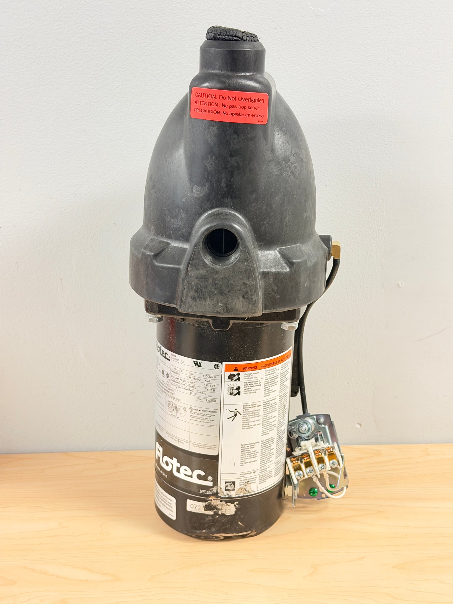 Pentair Flotec FP4022 3/4HP Pump New No Box Black