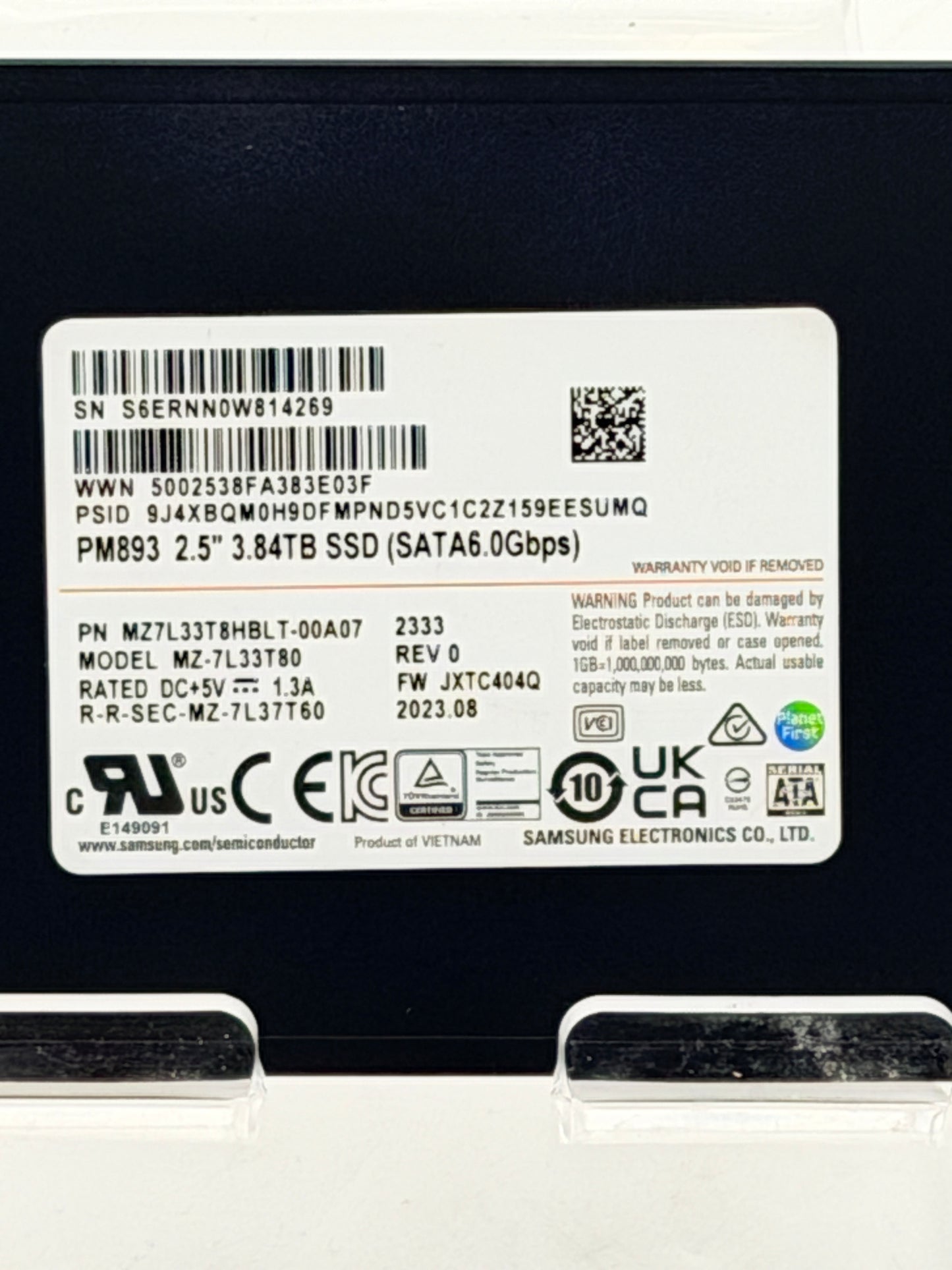 Samsung PM893 3.84TB Enterprise SSD MZ7L33T8HBLT- 00A07 SATA 6Gb/s 2.5"