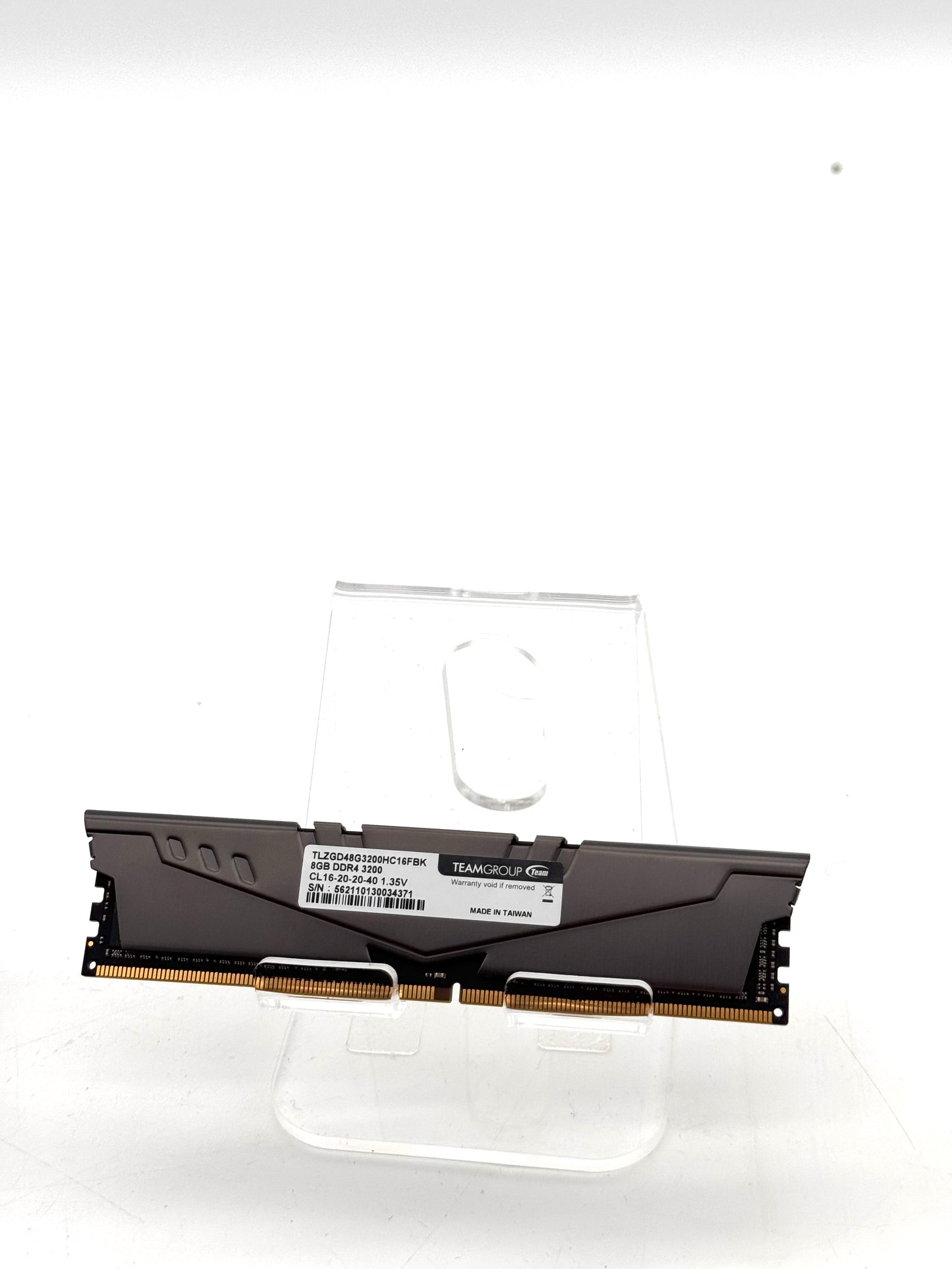 TeamGroup 16GB DDR4 3200 (2X8GB) Gray RAM