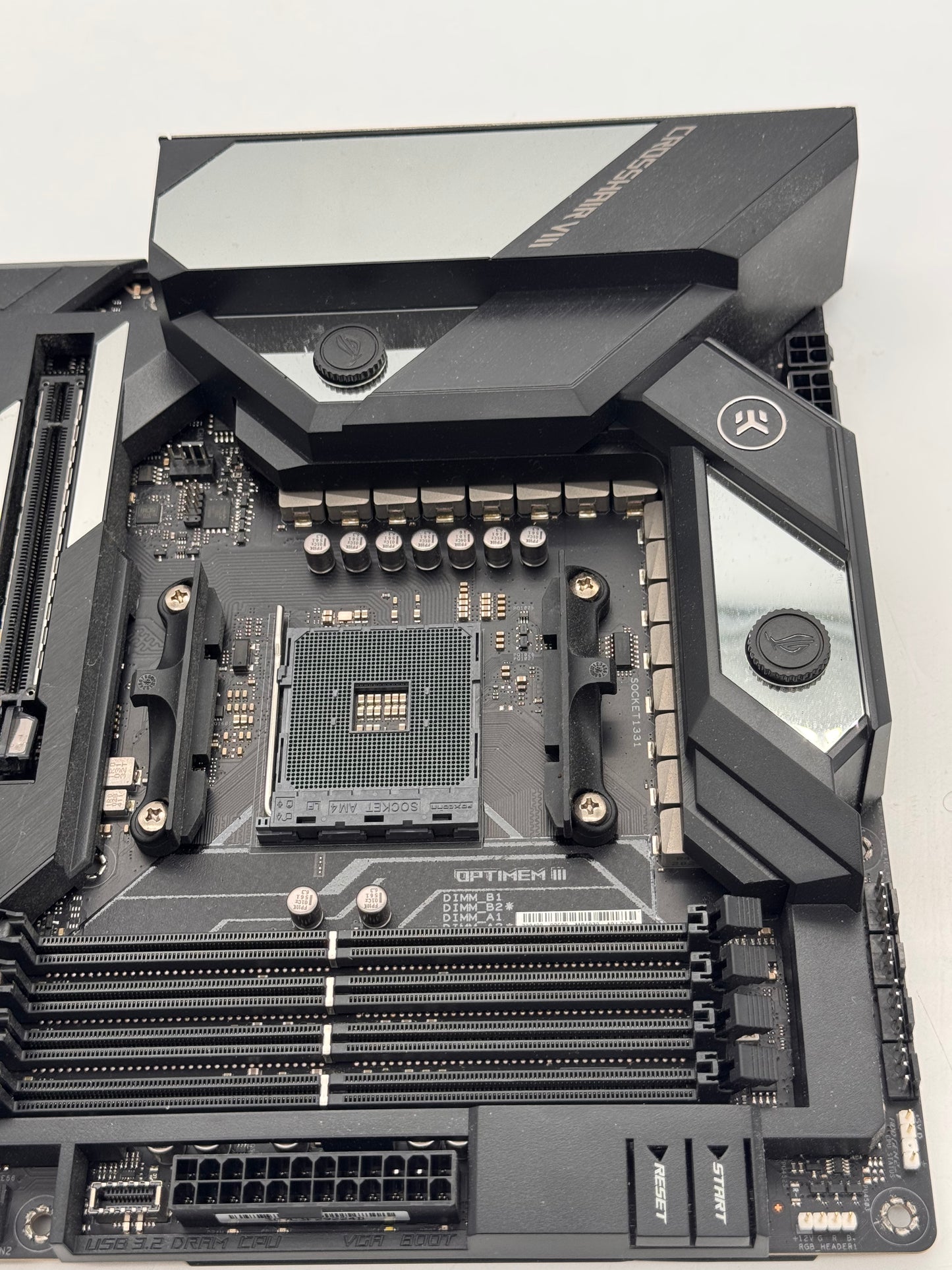 Asus ROG Crosshair VIII Hero X570 Motherboard (AM4)