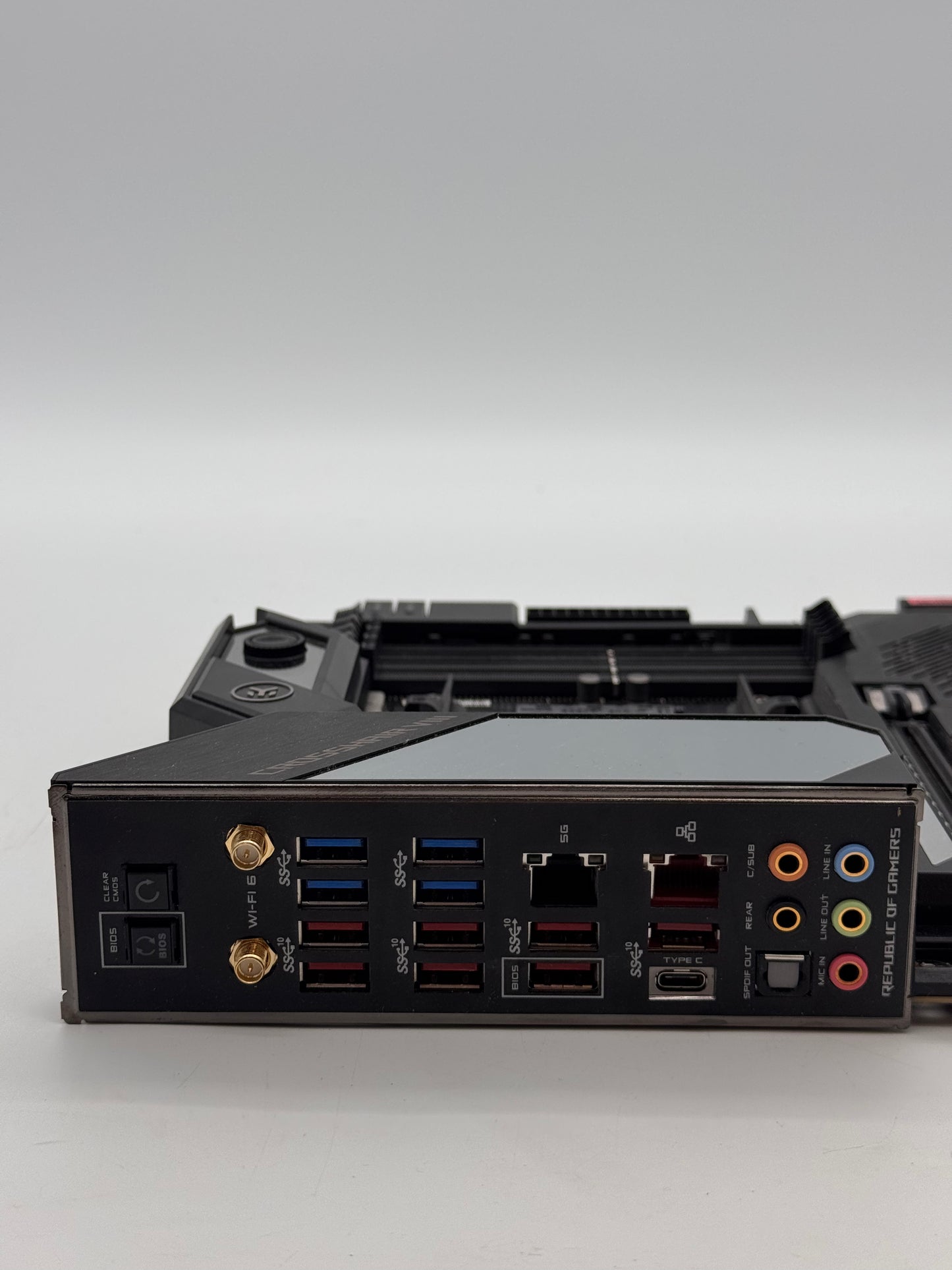 Asus ROG Crosshair VIII Hero X570 Motherboard (AM4)