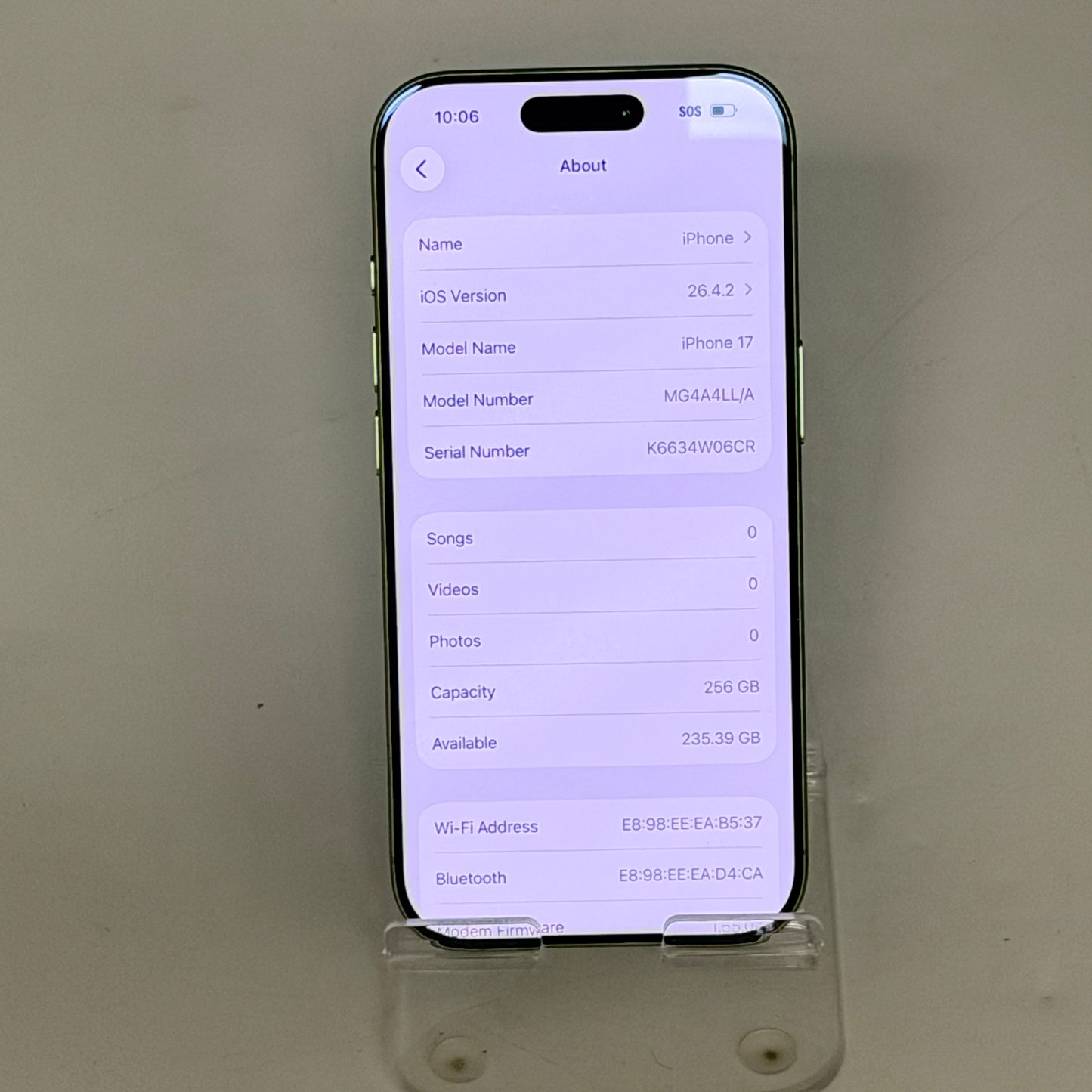 Apple iPhone 17 256GB (Mint Condition READ)