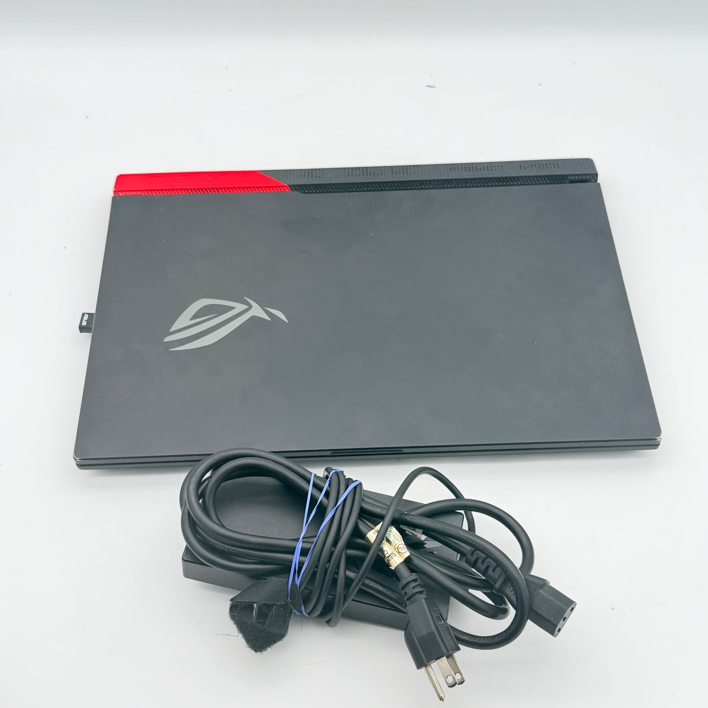 Asus ROG Strix G17 2023 17.3-inch AMD Ryzen 9 16GB 1TB RTX 3060 Black