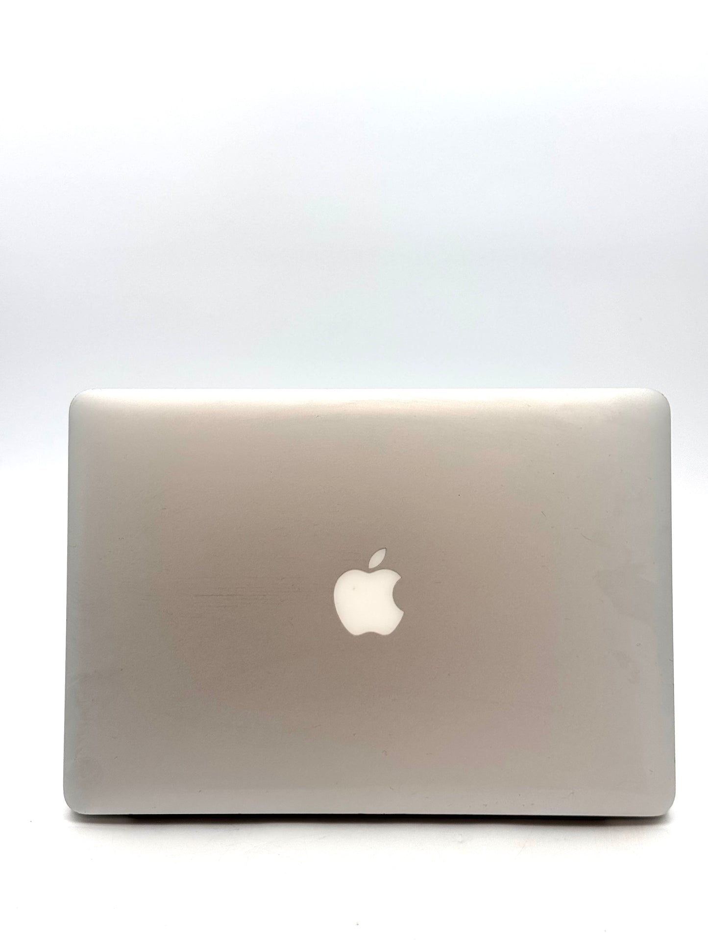 Apple MacBook Air 13" A1466 Early 2015 13.3" Laptop Silver
