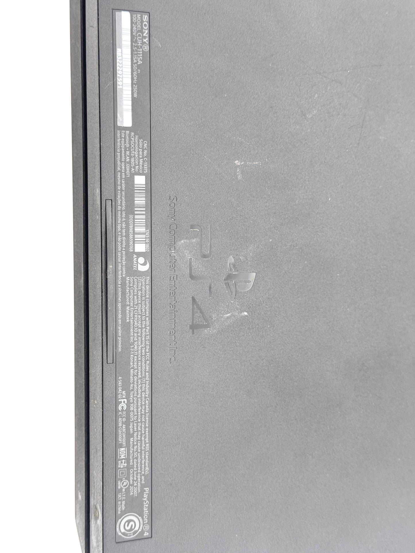 Sony PlayStation 4 (CUH-1115A) - Broken