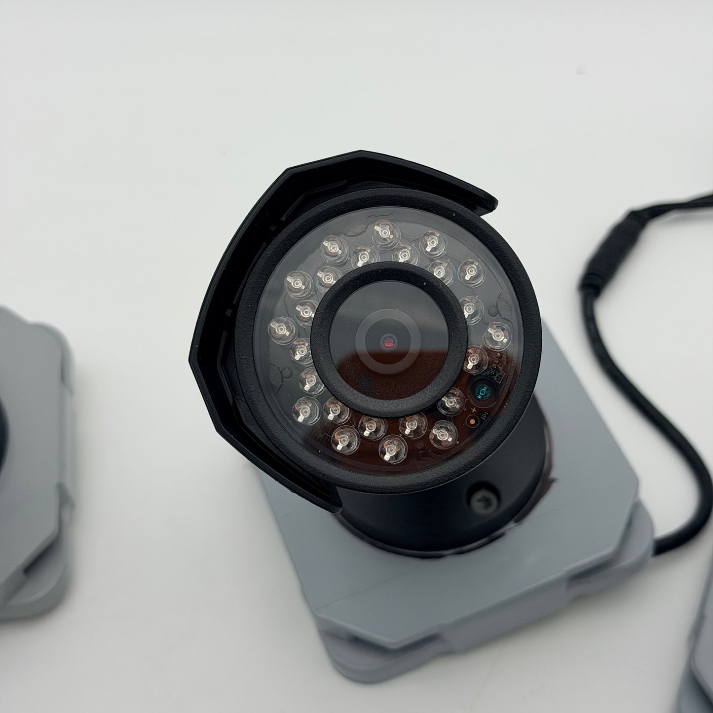 Lorex LNB4321-C 4MP HD IP IR PoE Bullet Camera Lot of 6 New No Box