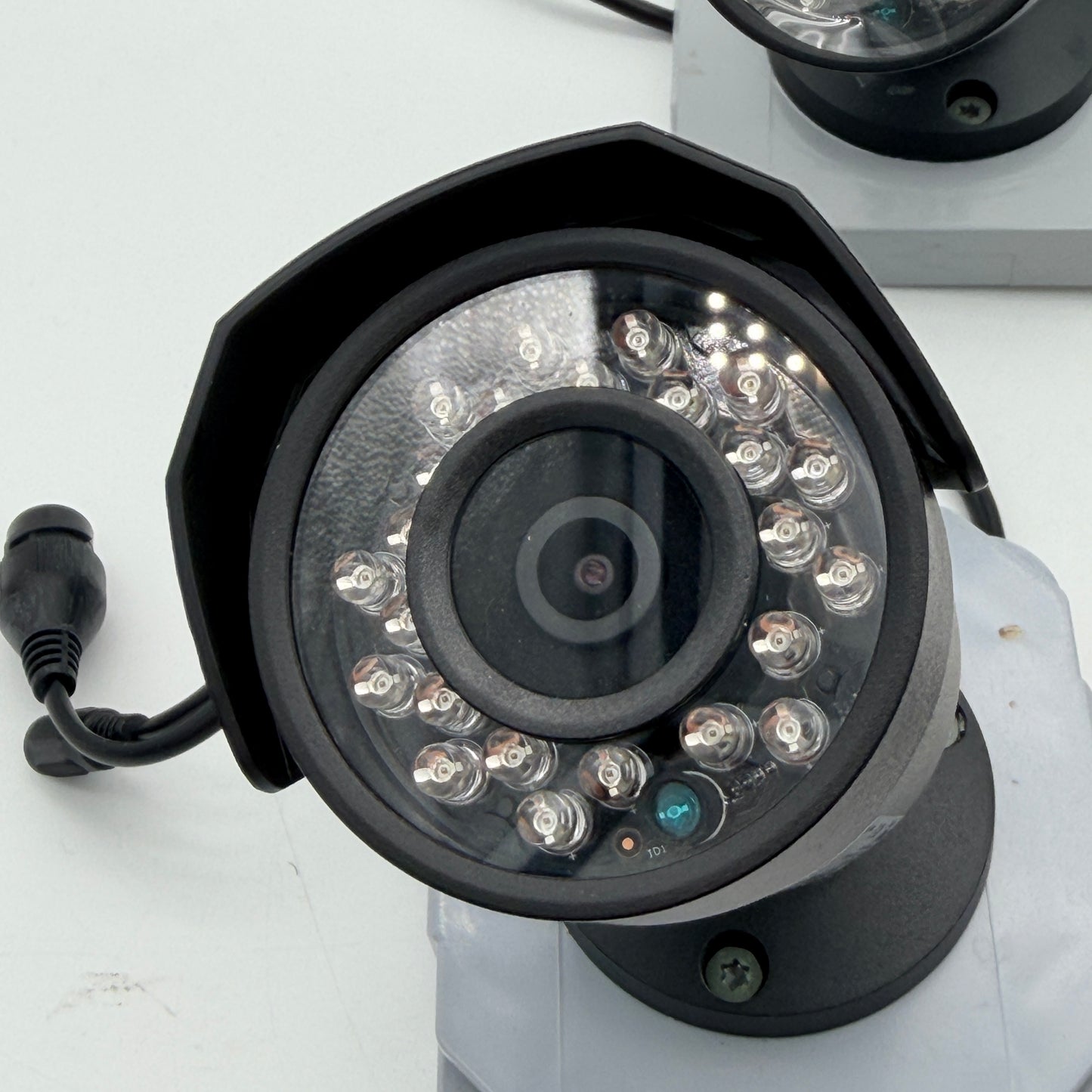 Lorex LNB4321-C 4MP HD IP IR PoE Bullet Camera Lot of 6 New No Box