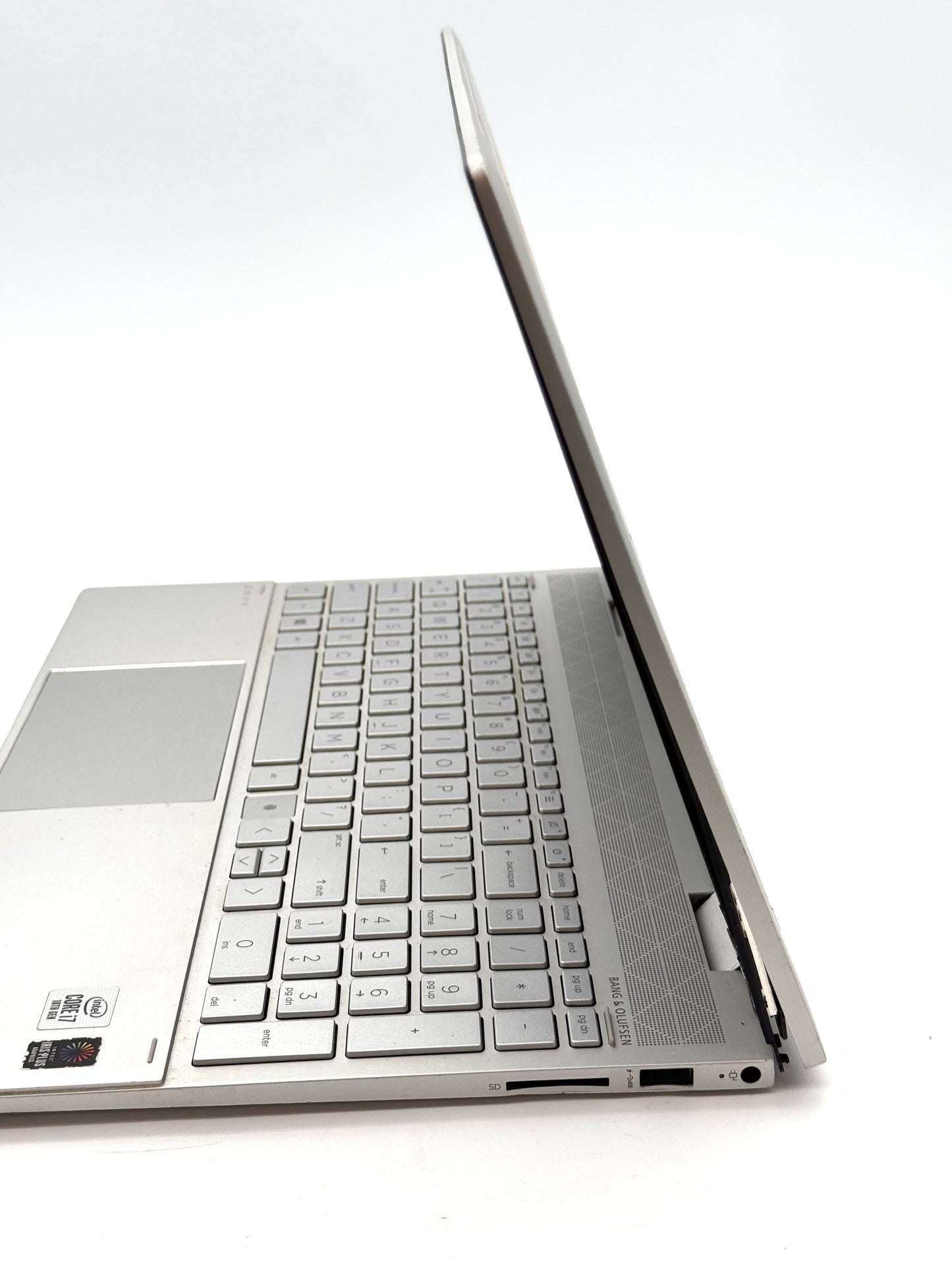 HP ENVY x360 Laptop - 15m-ed0023dx **** Broken Hinge & Screen ******