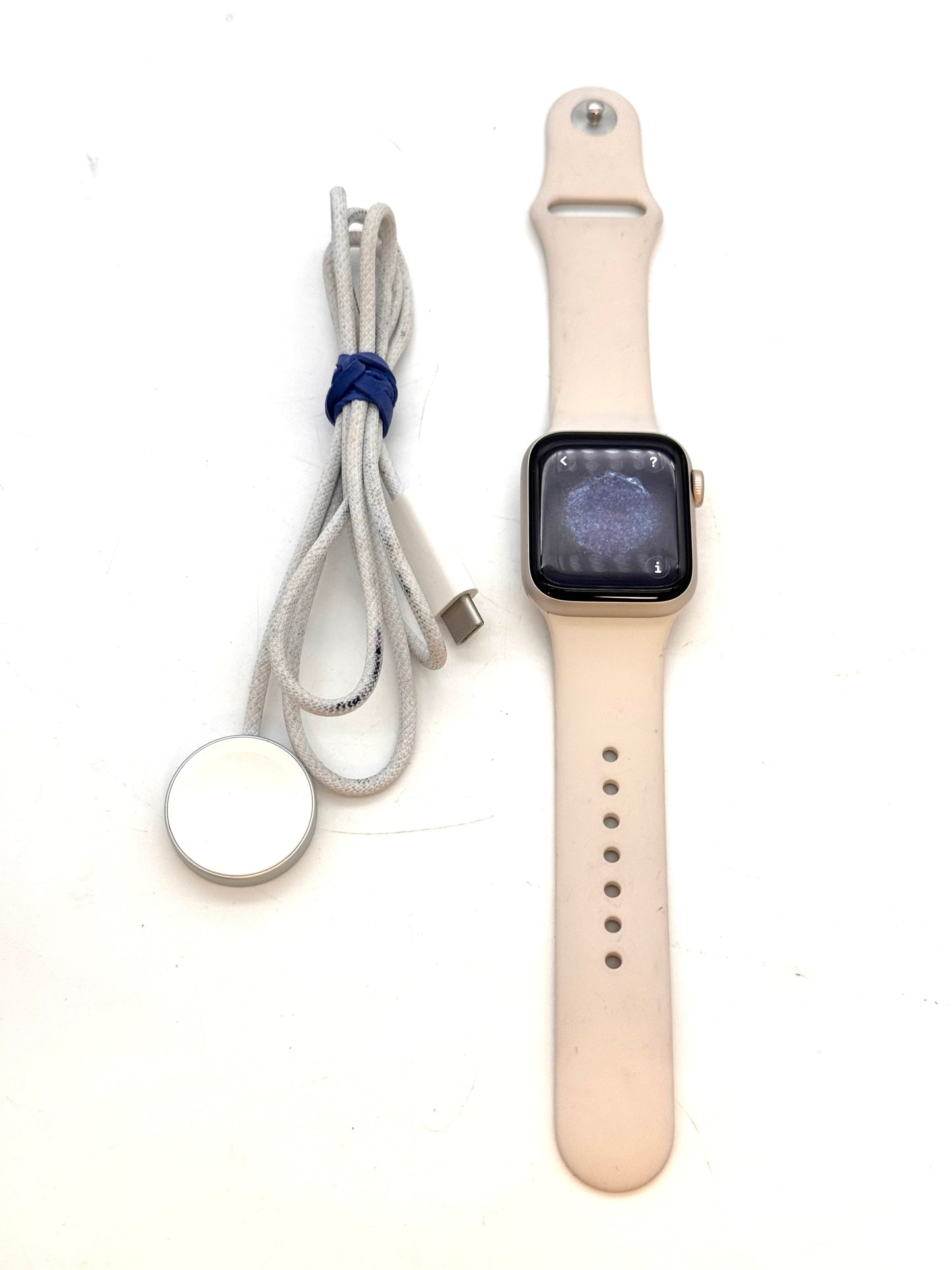 Apple Watch SE 3 GPS A3324 - Used - 40mm - White - Nike Sport Band