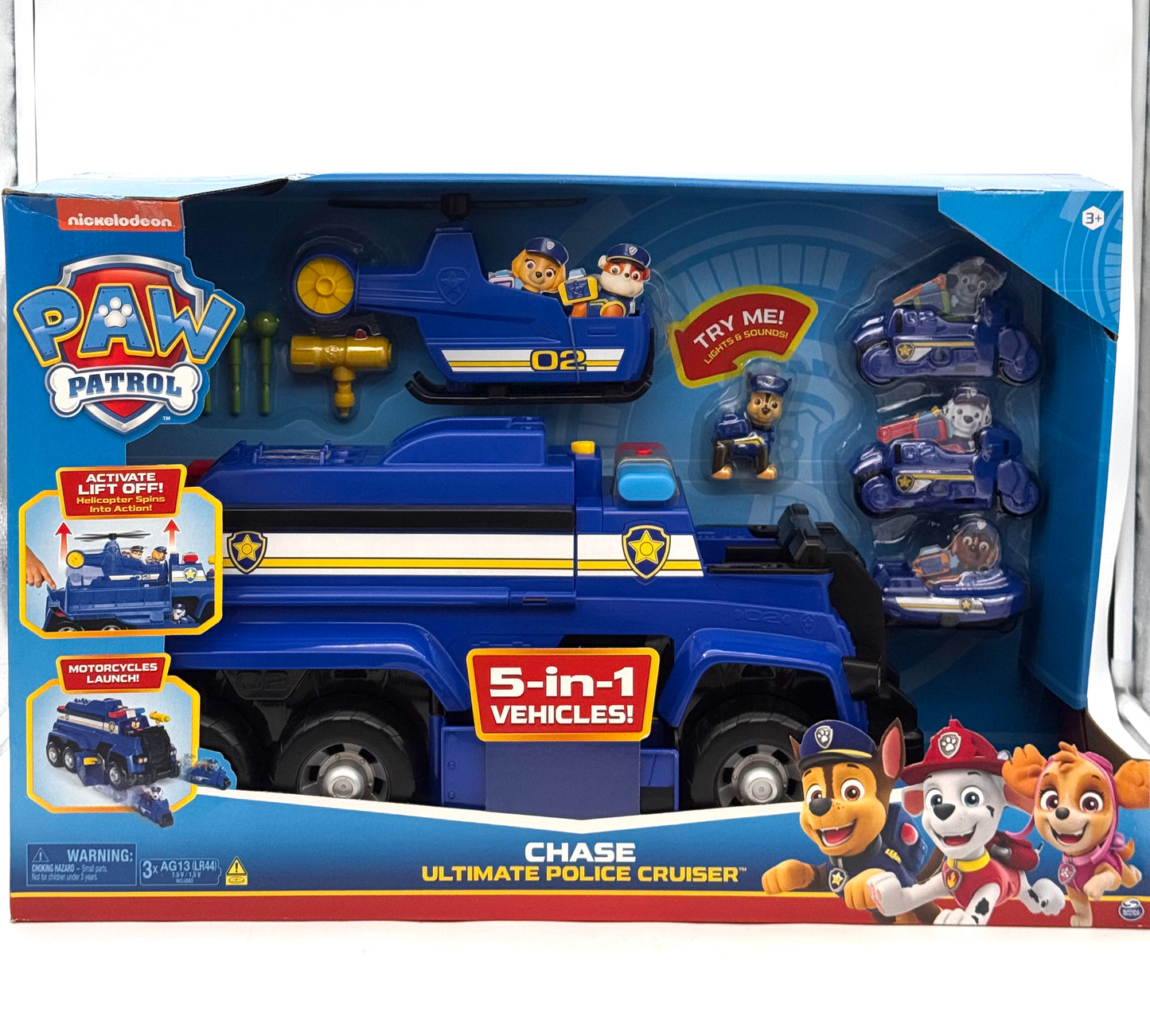 Spin Master Paw Patrol Chase Ultimate Police Cruiser - New In Box