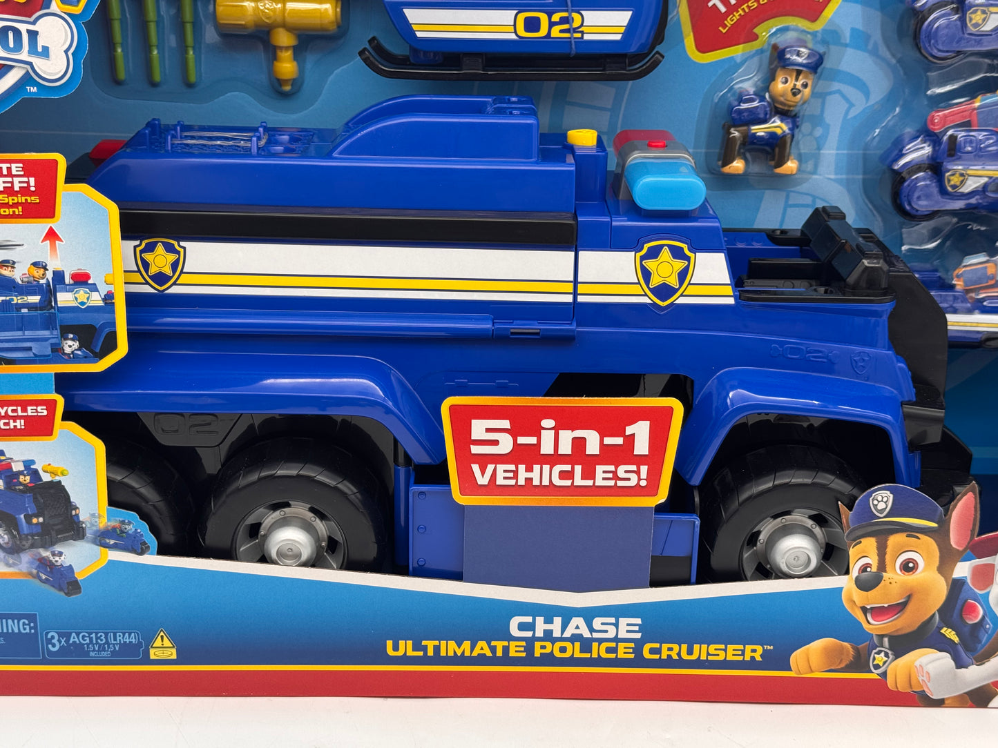 Spin Master Paw Patrol Chase Ultimate Police Cruiser - New In Box